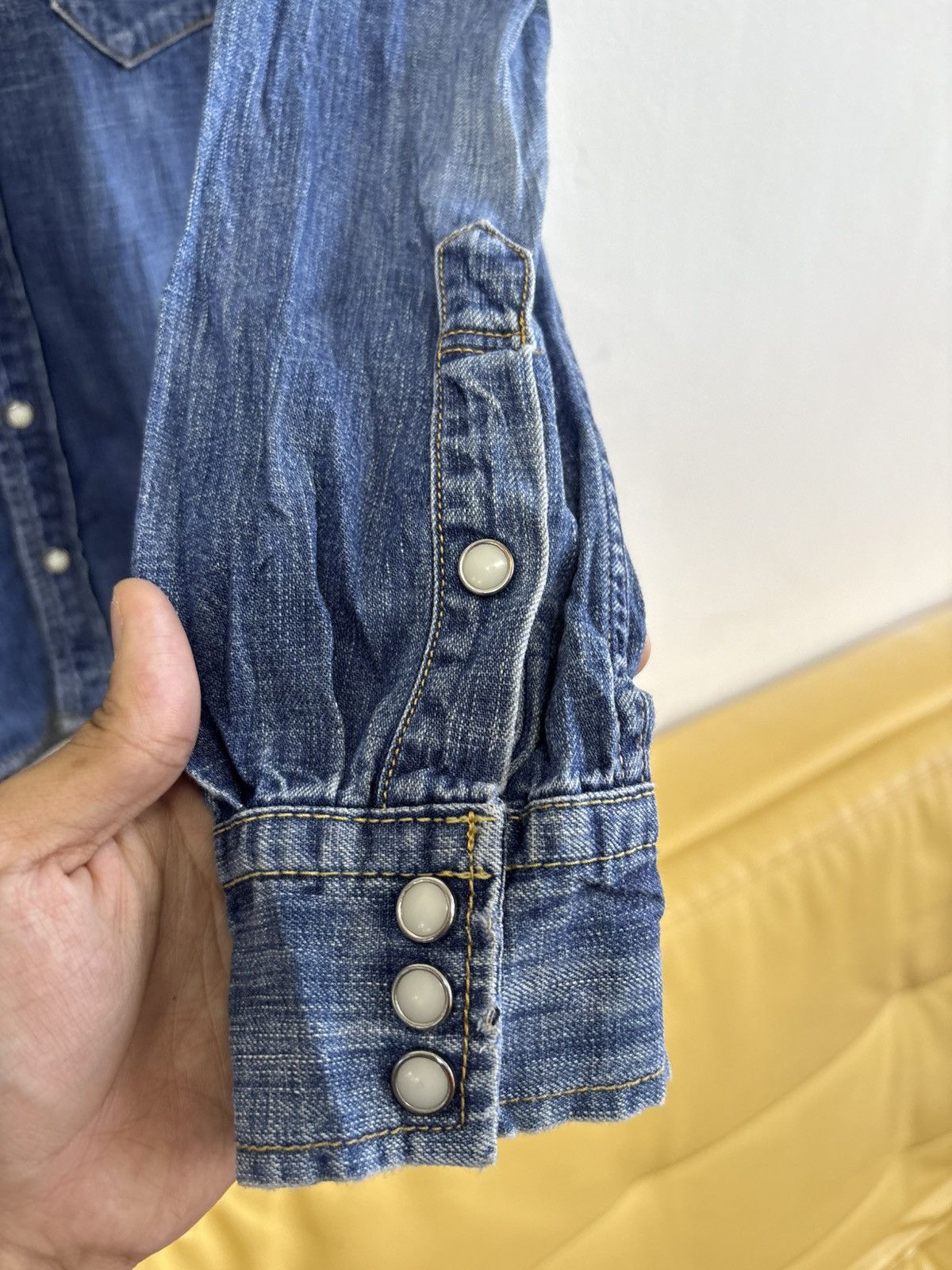 Remi Relief REMI RELIEF Denim Shirt Western Japan Made Size US S / EU 44-46 / 1 - 5 Thumbnail
