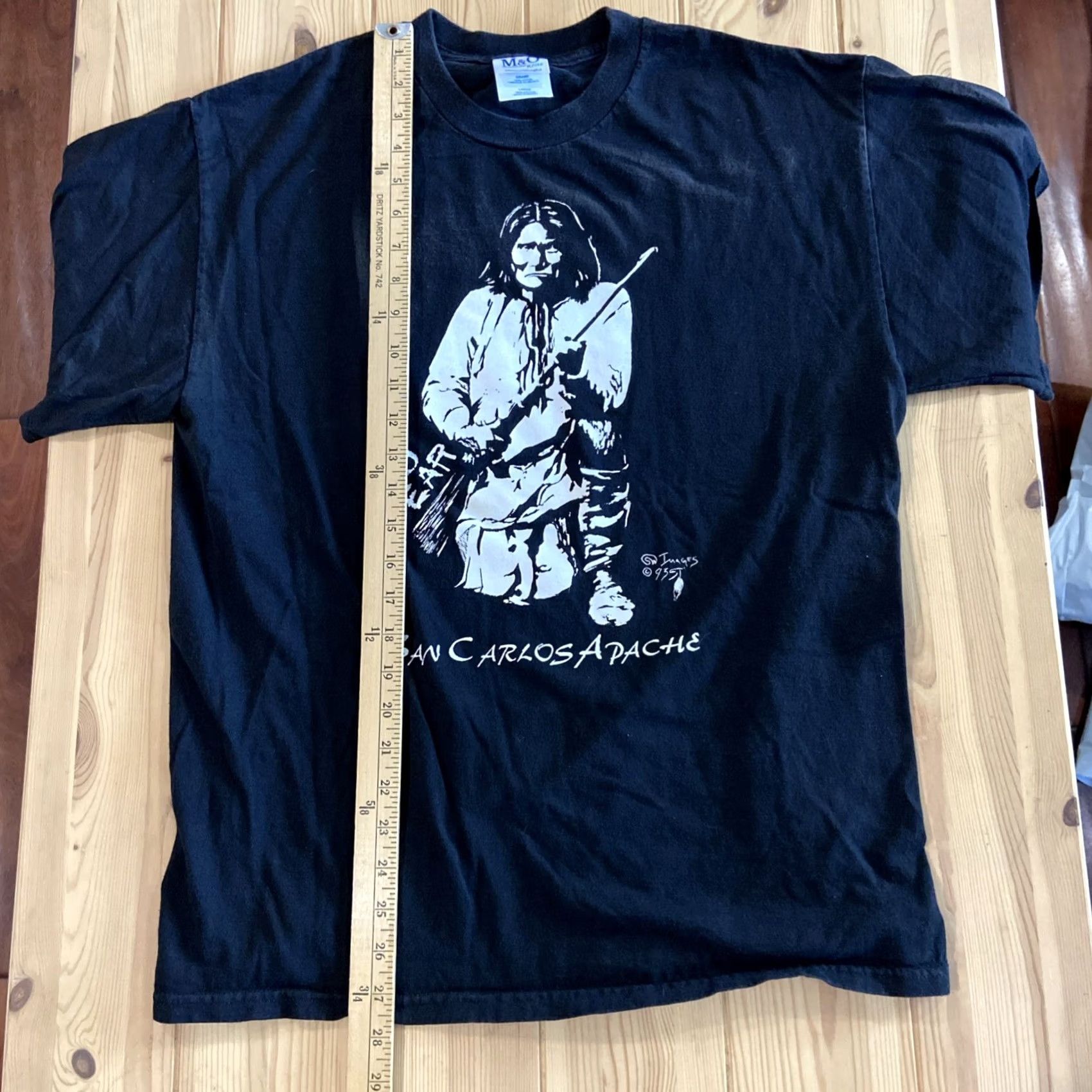 No Fear VINTAGE Geronimo San Carlos Apache T Shirt Double Sided Shirt NO FEAR L Men XL Black 90s M&O KNITS Graphic Print Crew Neck Long Sleeve T-Shirt Size US XL / EU 56 / 4 - 4 Thumbnail