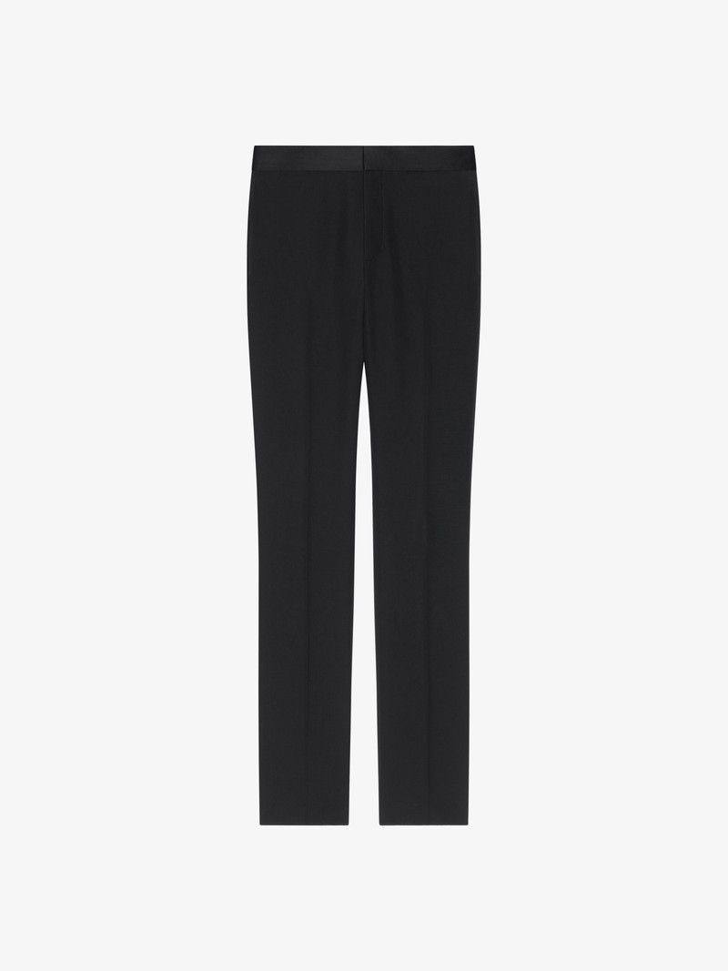 o1n1vont0326 Slim Fit Tailored Pants in Black