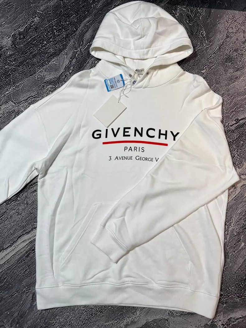 Givenchy Givenchy White hooded sweatshirt, size L, chest 120cm Size US L / EU 52-54 / 3 - 1 Thumbnail