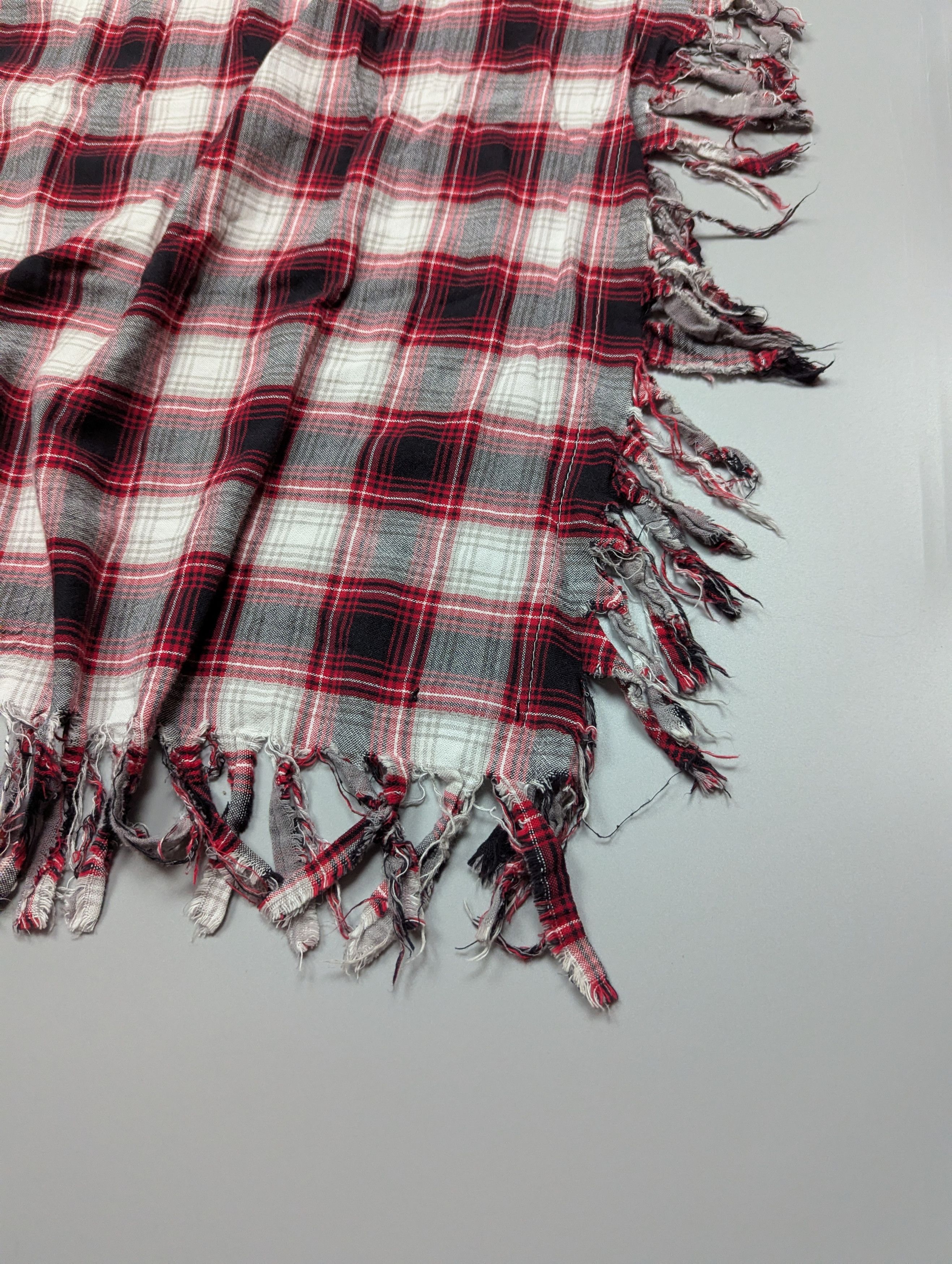 Diesel DIESEL Vintage Large Red Gray White Checkered Palatine Scarf Size ONE SIZE - 3 Thumbnail