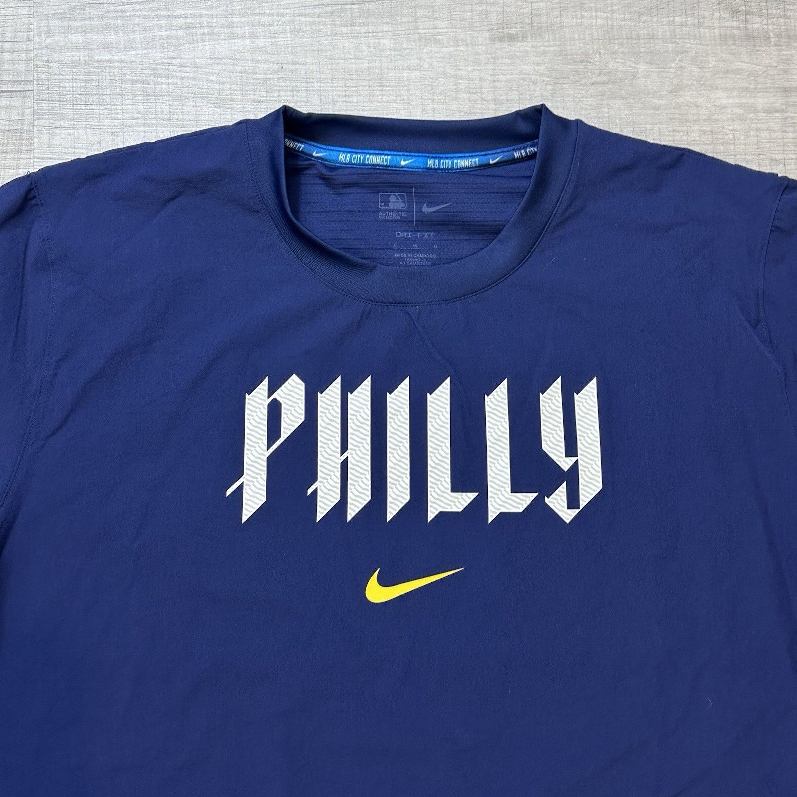 Nike Philadelphia Phillies Nike Mens MLB Pullover Windbreaker Size US L / EU 52-54 / 3 - 5 Thumbnail
