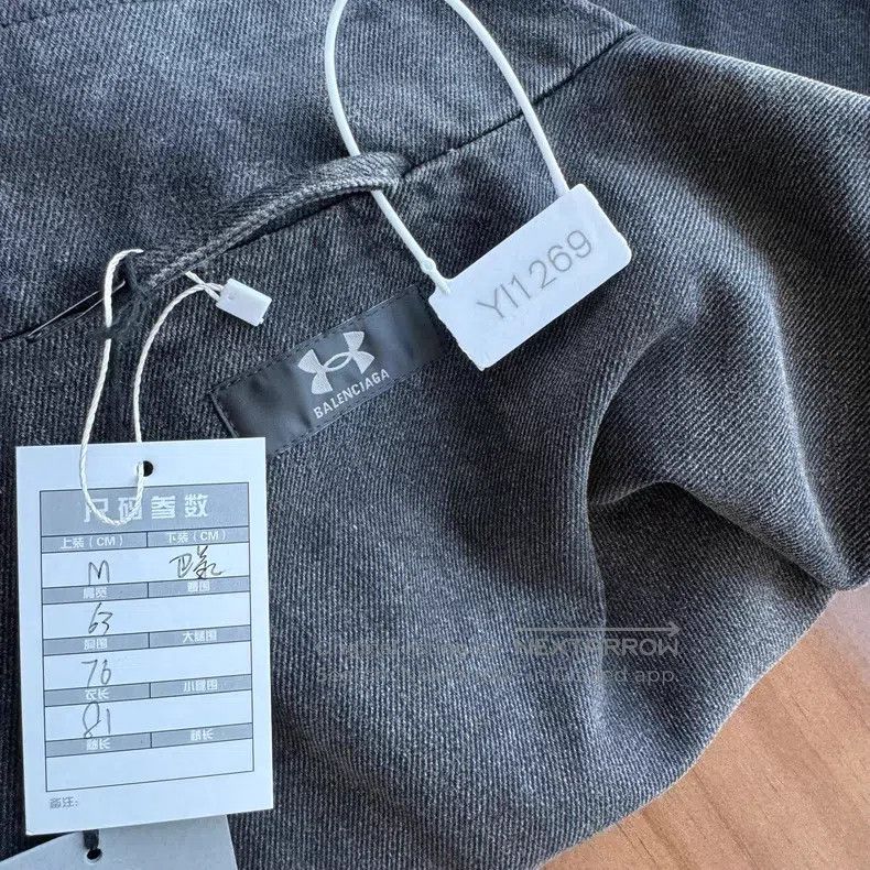 Balenciaga Balenciaga Reversible Denim Jacket Size US M / EU 48-50 / 2 - 6 Thumbnail
