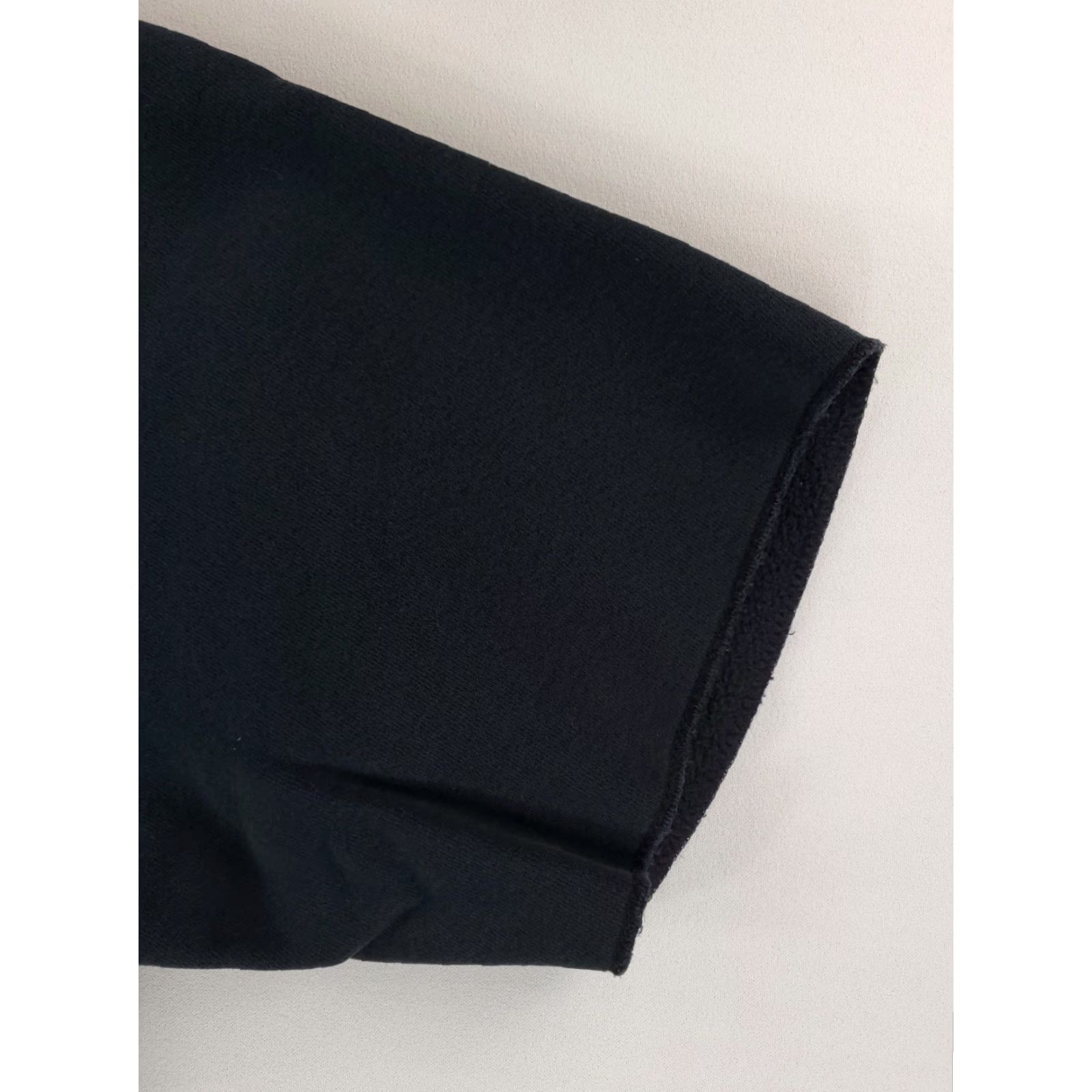 Nike VINTAGE Nike Sweatshirt Black Short Sleeve Made USA Mens L 90s Pullover Shirt Size US L / EU 52-54 / 3 - 4 Thumbnail