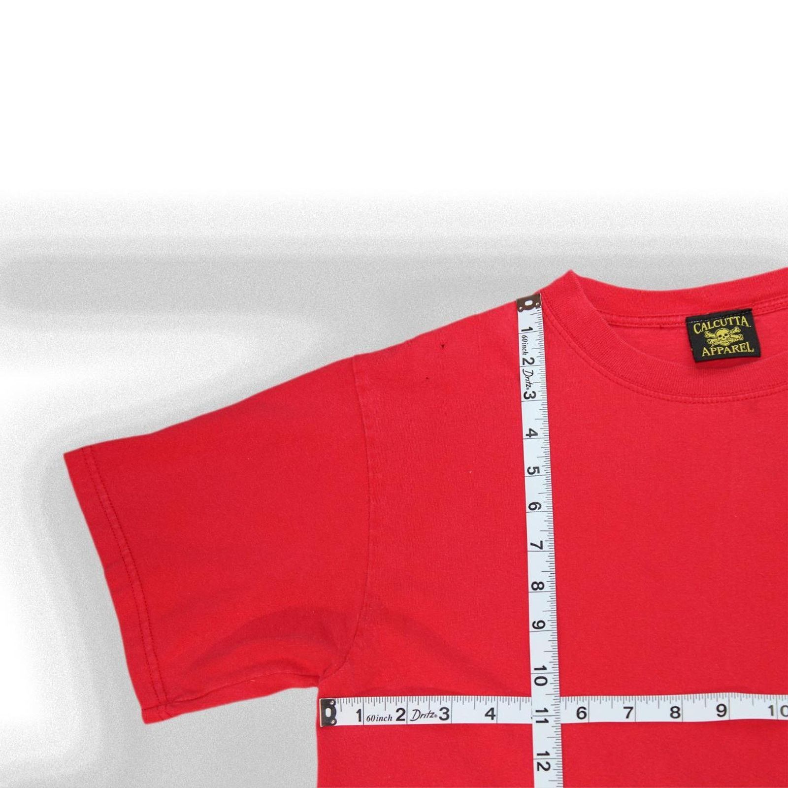 Vintage Vintage Y2k Red Calcutta Pirate Skull Graphic Tee Size S / US 4 / IT 40 - 2 Thumbnail