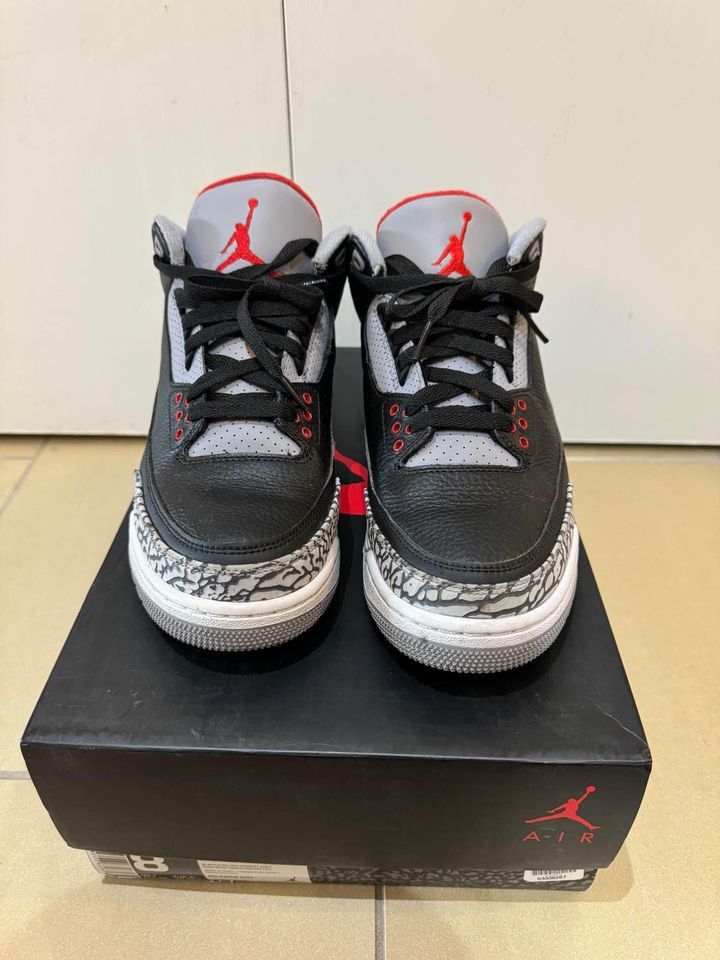Jordan Brand × Nike 2018 Black Cement 3 Size US 8 / EU 41 - 3 Thumbnail