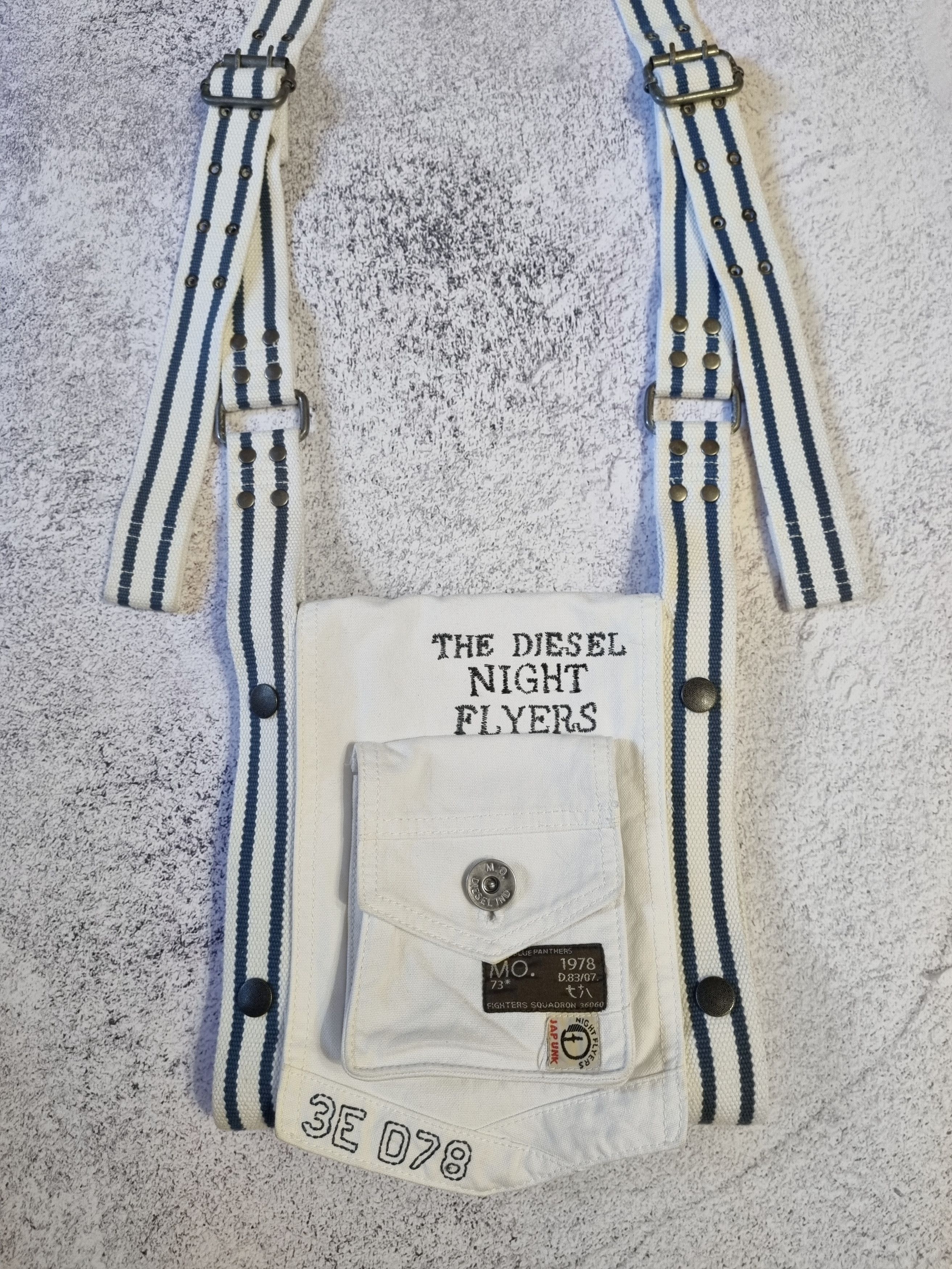 Diesel × Vintage Vintage Diesel Night Flyers Avant Garde Crossbody Bag Size ONE SIZE - 3 Thumbnail