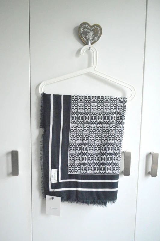 Other Rococo, beautiful scarf, 100% cotton, new with tags Size ONE SIZE - 1 Thumbnail