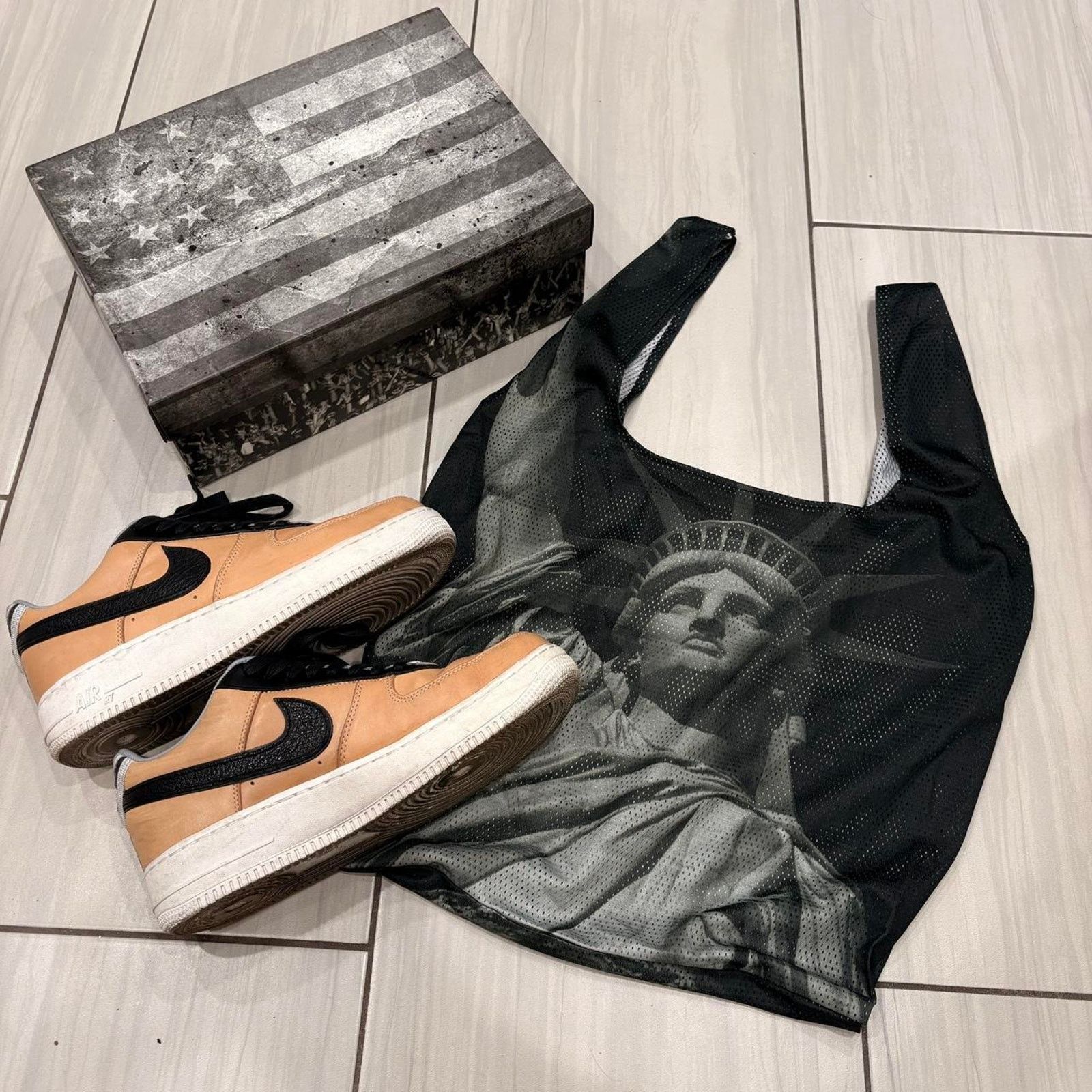 Nike Air force 1 tisci tan Size US 9 / EU 42 - 6 Thumbnail