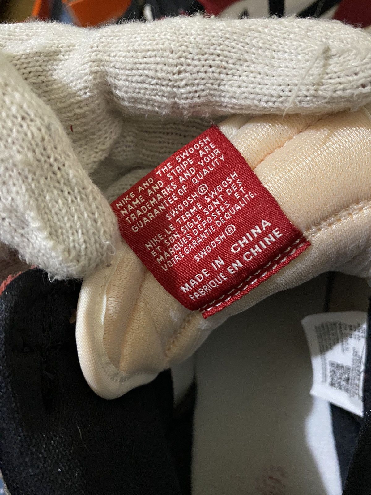 Jordan Brand Air Jordan 1 Retro High OG GS Size US 7 / EU 40 - 7 Thumbnail