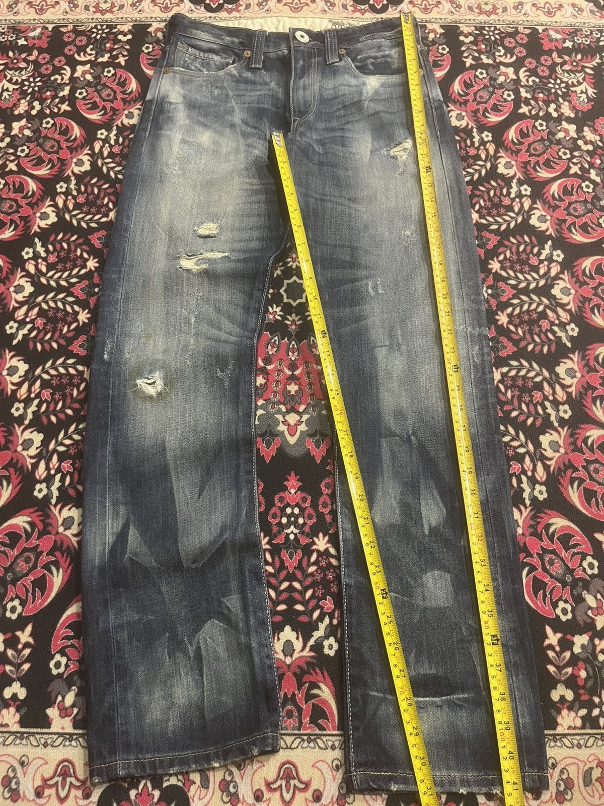 Levi's Vintage Levi’s 505 Blue Washed Distressed Slim Straight Jean Size US 30 / EU 46 - 11 Thumbnail