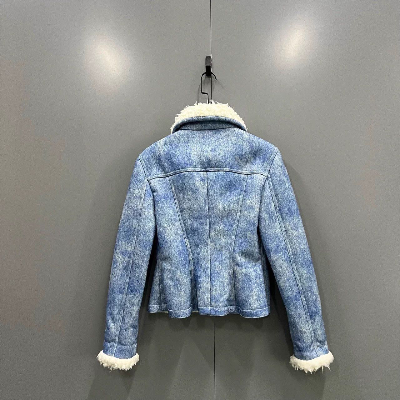 Louis Vuitton LV Denim Jacket Fleece Lined 36 New Size XS / US 0-2 / IT 36-38 - 3 Thumbnail