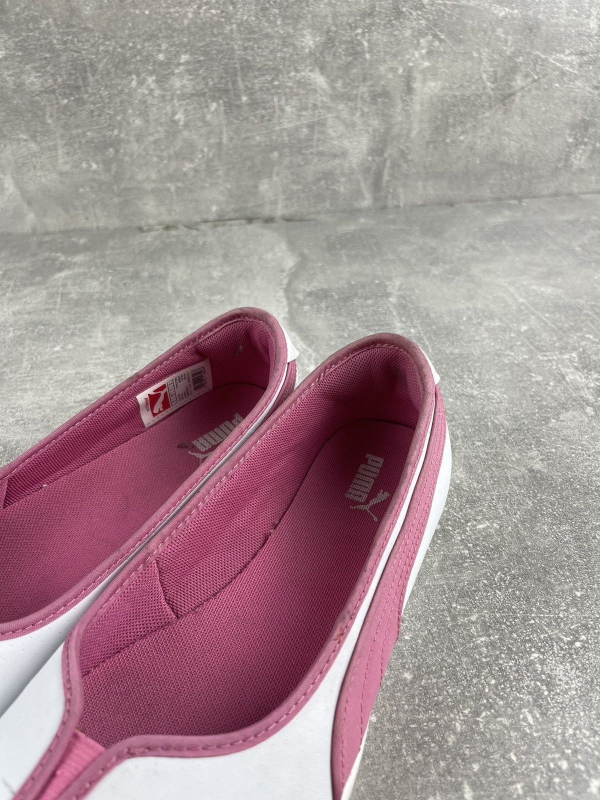 Puma × Vintage Vintage PUMA Archives White / Pink Leather Slip Shoes Size US 9 / IT 39 - 9 Thumbnail