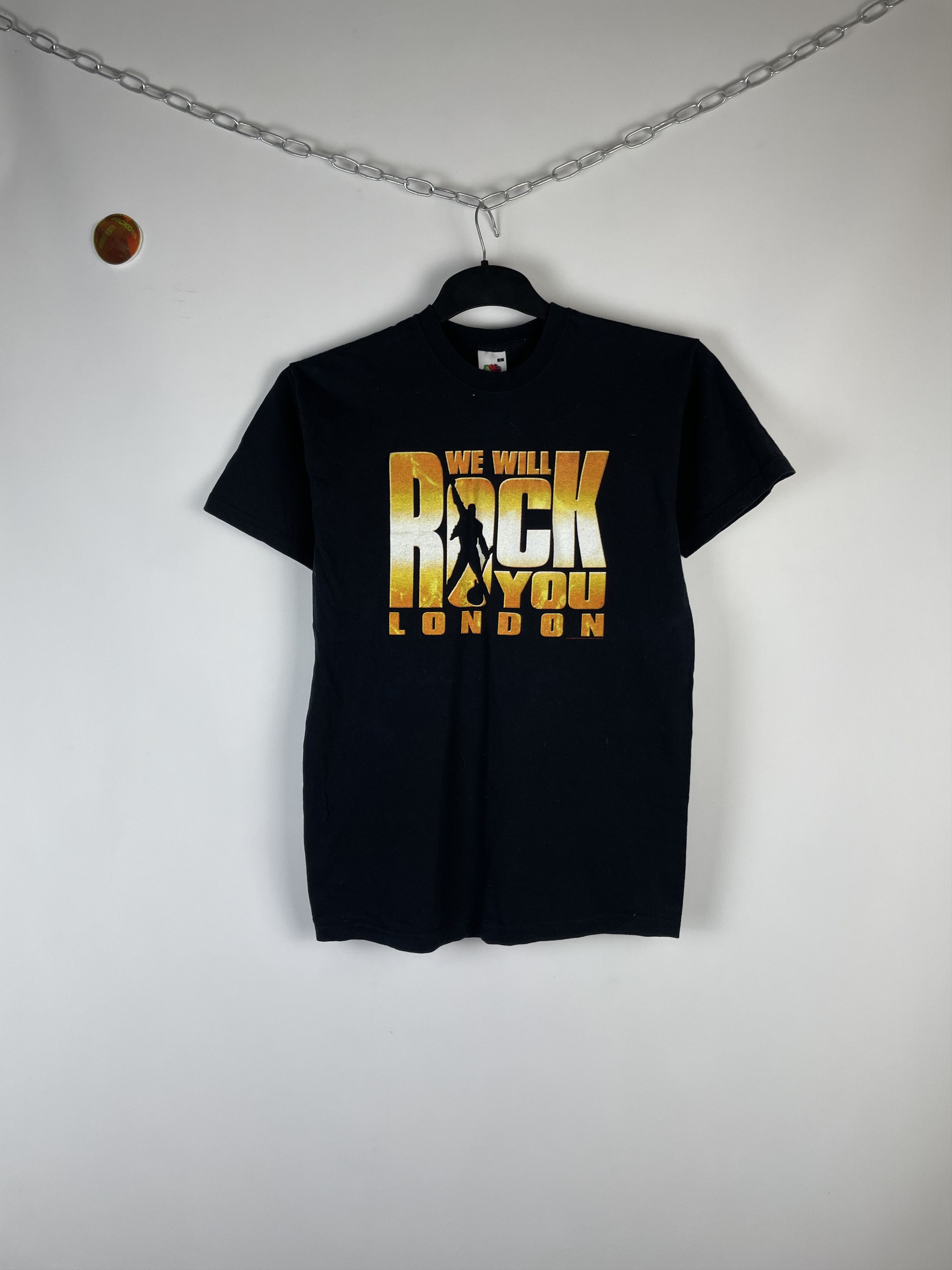 Band Tees Vintage 2007 Queen We Will Rock You London t-shirt rare hype Size US S / EU 44-46 / 1 - 1 Thumbnail