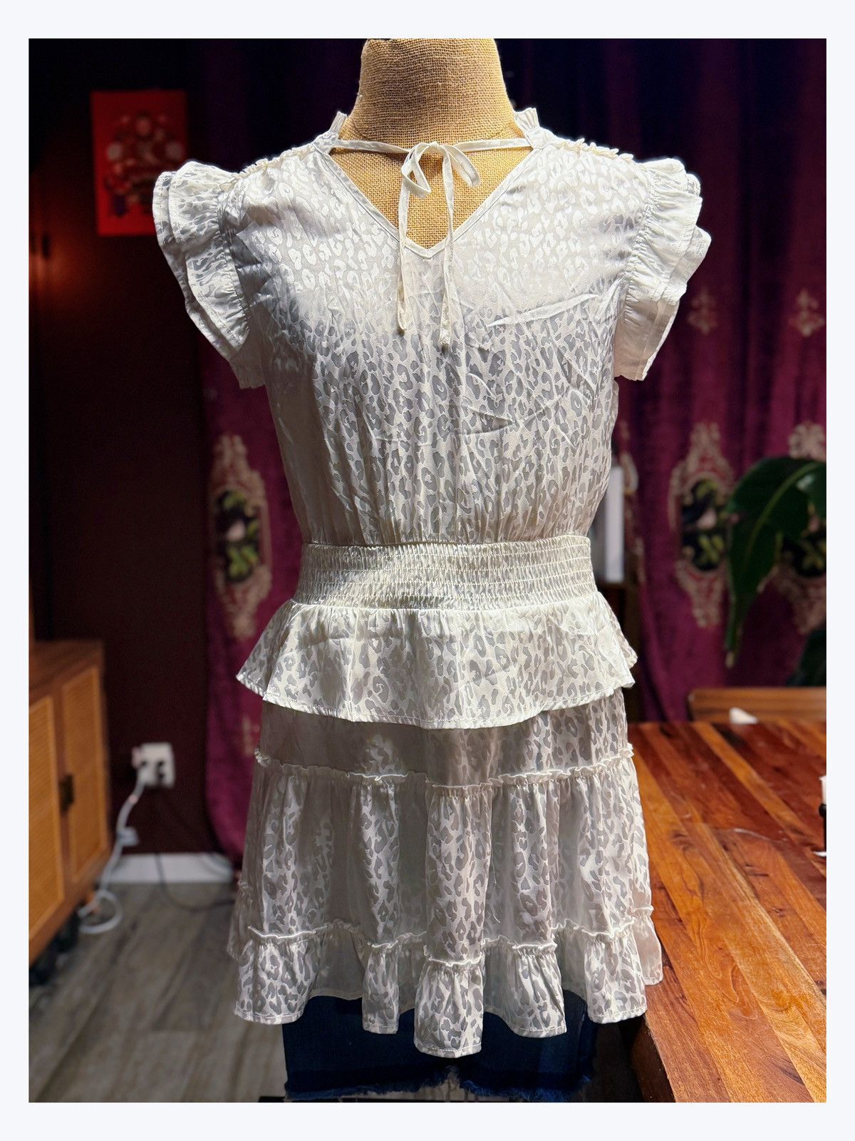 Other Chic Ruffled Mini Dress – Subtle Leopard Satin Print Size M / US 6-8 / IT 42-44 - 1 Thumbnail