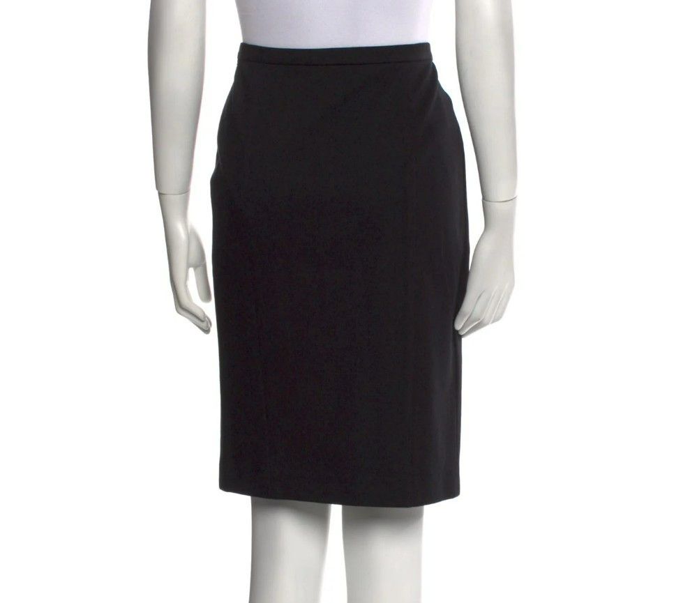 Emilio Pucci Emilio Pucci Black Skirt US 8 Embroidered Accent Zip Closur Size 30" / US 8 / IT 44 - 4 Thumbnail