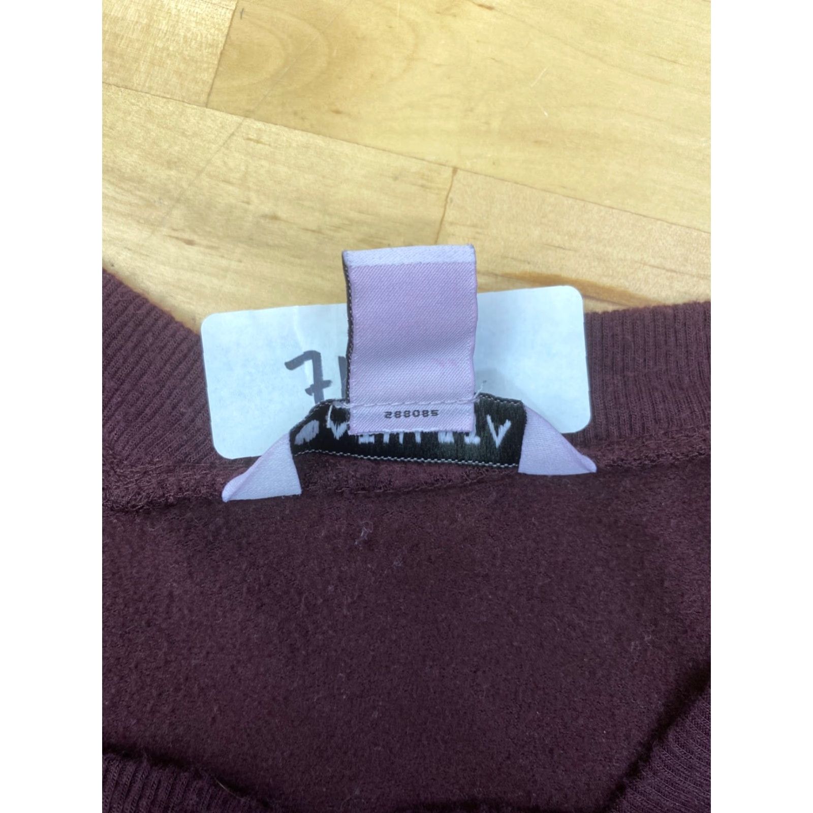 Athleta V-Neck Athleta Pullover Sweat... Size XS / US 0-2 / IT 36-38 - 3 Thumbnail