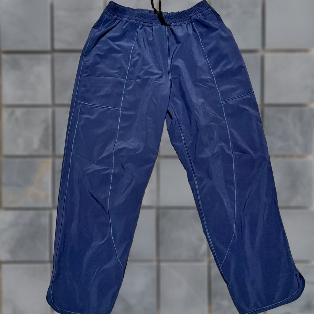 Lululemon Lululemon Pants Women 6 Blue Final Play Cropped Athleisure Crossfit W6ANKS Sportswear Men? Women Size 28" / US 6 / IT 42 - 1 Thumbnail