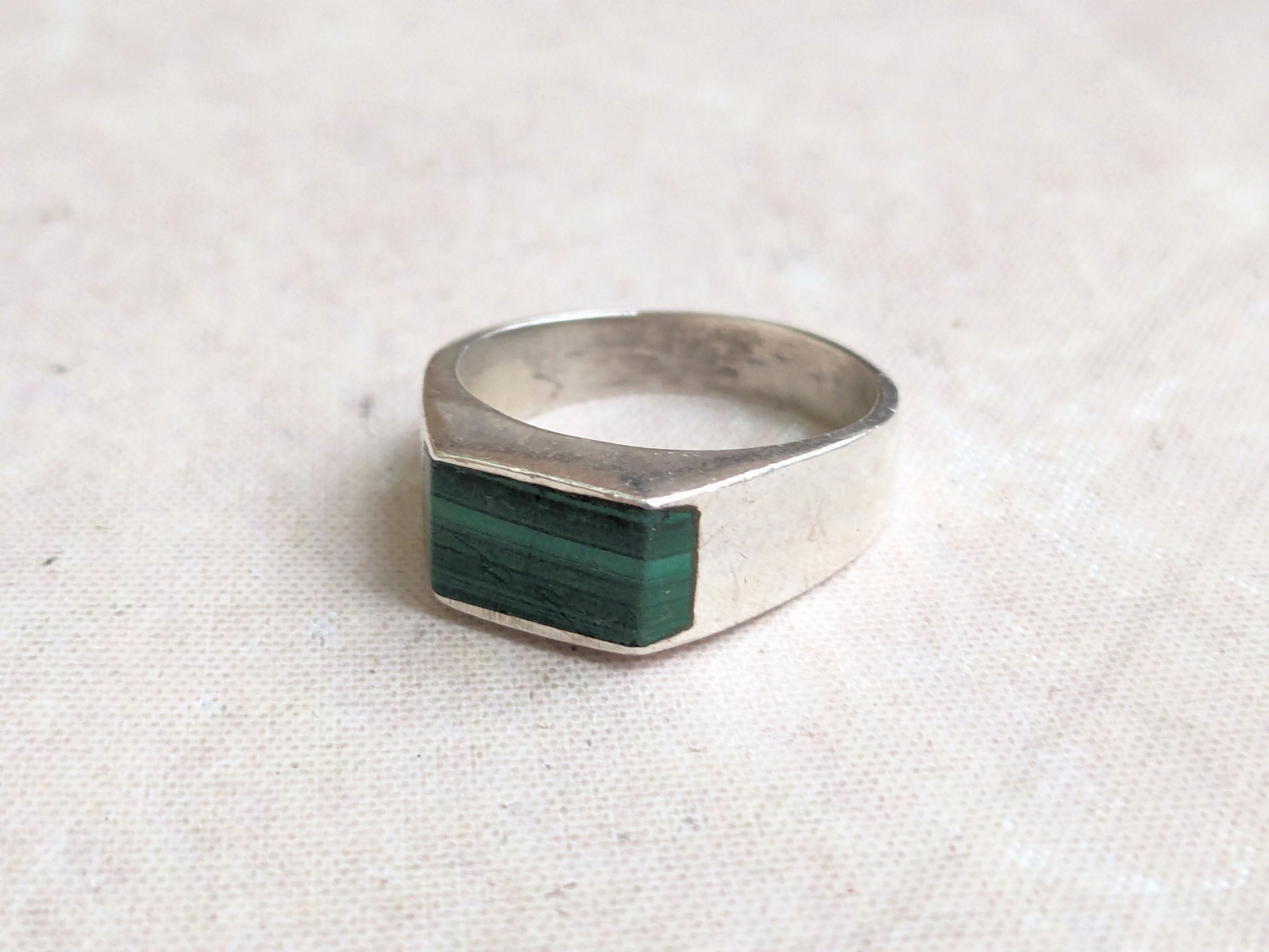 Sterling Silver Vintage Sterling Silver Ring Green Malachite 12 Taxco Size ONE SIZE - 2 Thumbnail