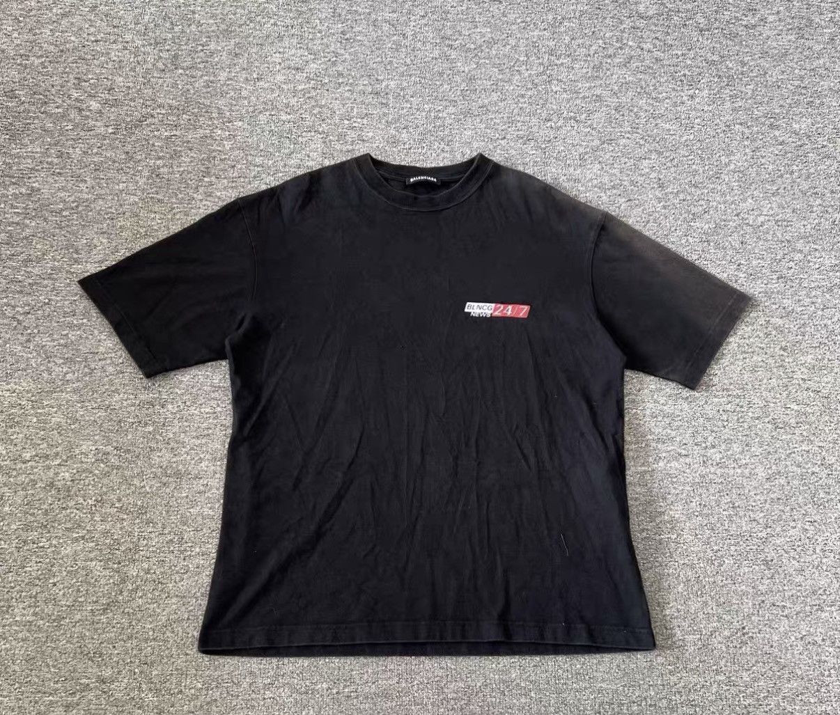 Balenciaga Balenciaga 24/7 Short Sleeve T-Shirt J16 Size US S / EU 44-46 / 1 - 1 Thumbnail