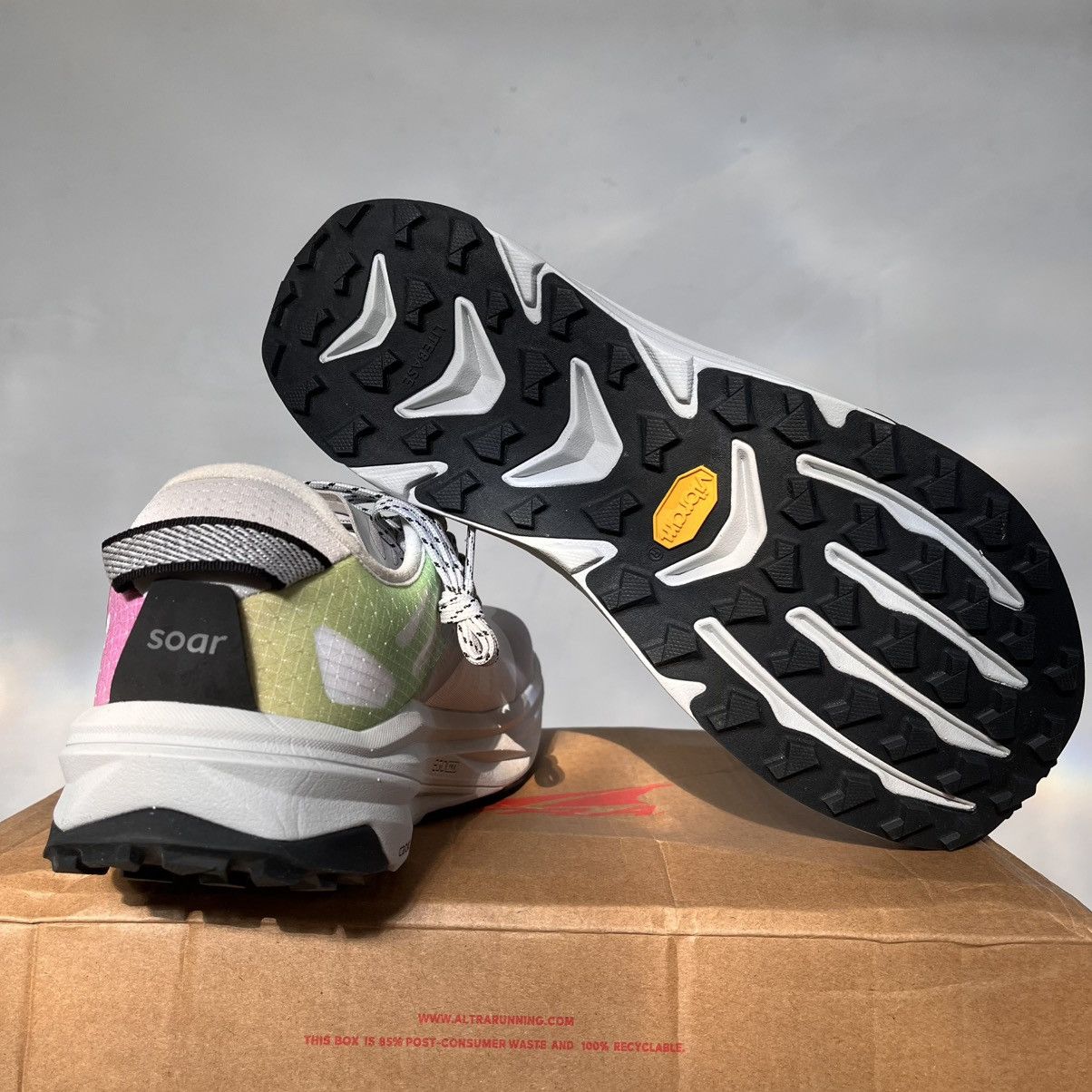 Altra Altra X Soar Carbon Mont Blanc Trail Running Shoes Size US 9.5 / EU 42-43 - 5 Thumbnail