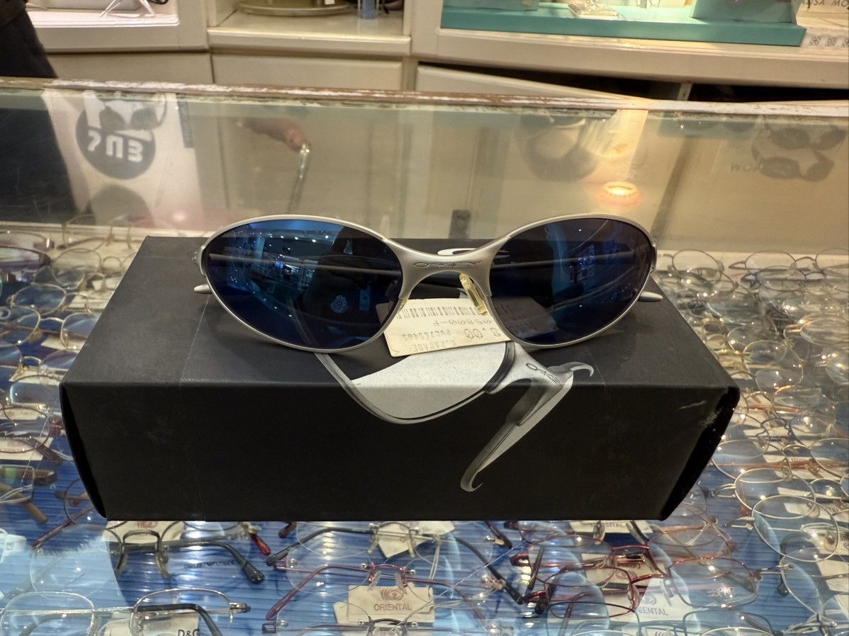 Oakley Rare 2000 C WIRE Oakley Sunglasses Size ONE SIZE - 13 Thumbnail