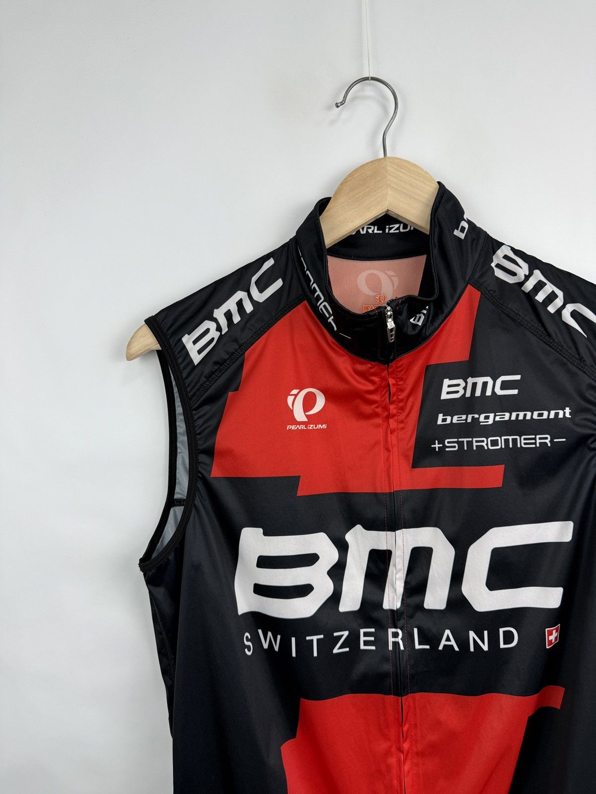 Motorola 🇨🇭 Pearl Izumi Switzerland BMC Bergamont Cycling Jersey Size US S / EU 44-46 / 1 - 3 Thumbnail