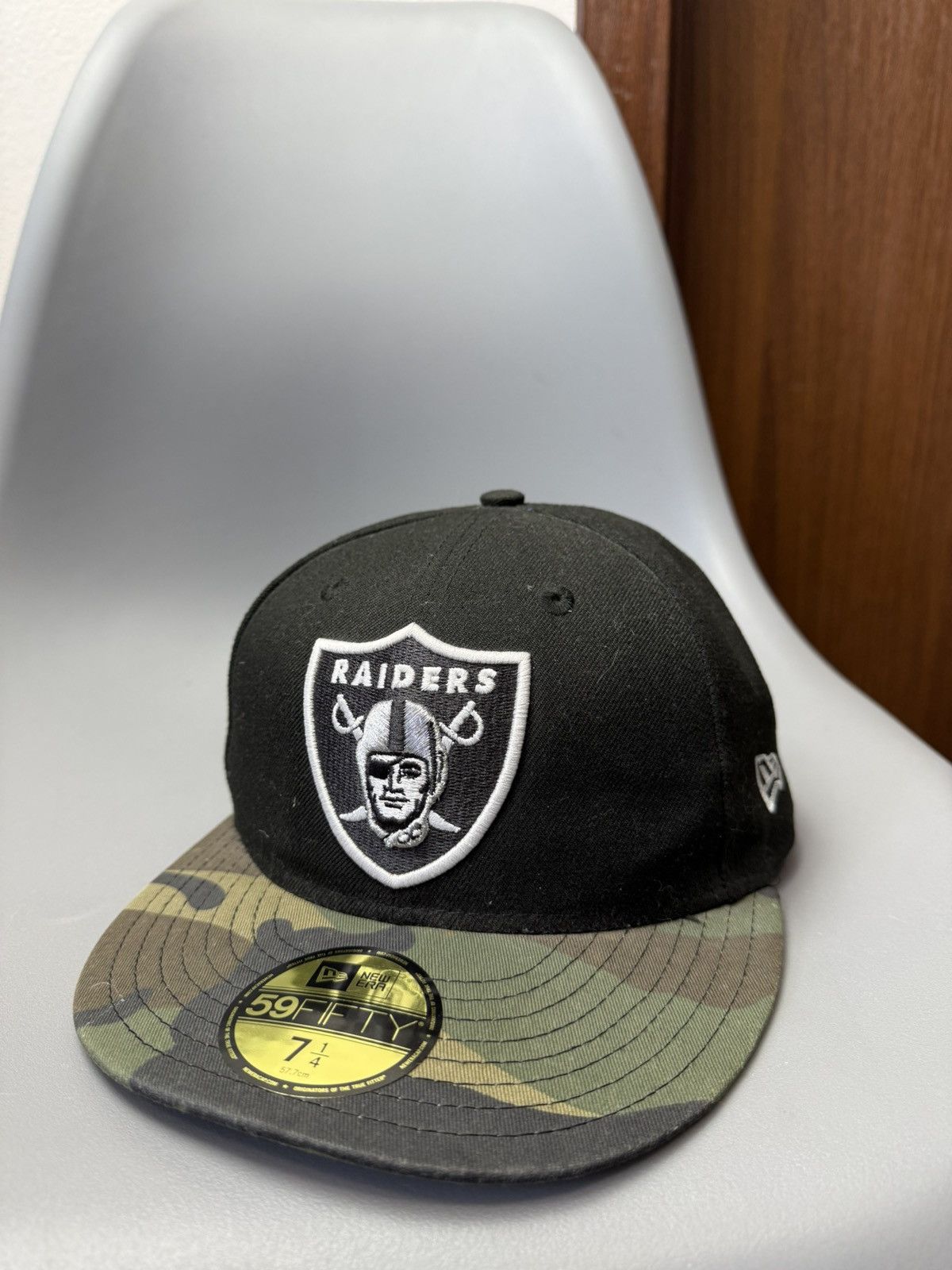 NFL Vintage Los Angeles Raiders Snapback Hat Size ONE SIZE - 8 Thumbnail