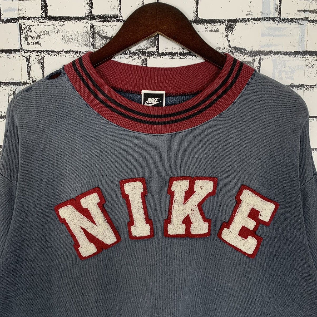 Nike × Vintage Sportwear Vintage Nike Sweatshirt Nike Crewneck Size US M / EU 48-50 / 2 - 2 Thumbnail