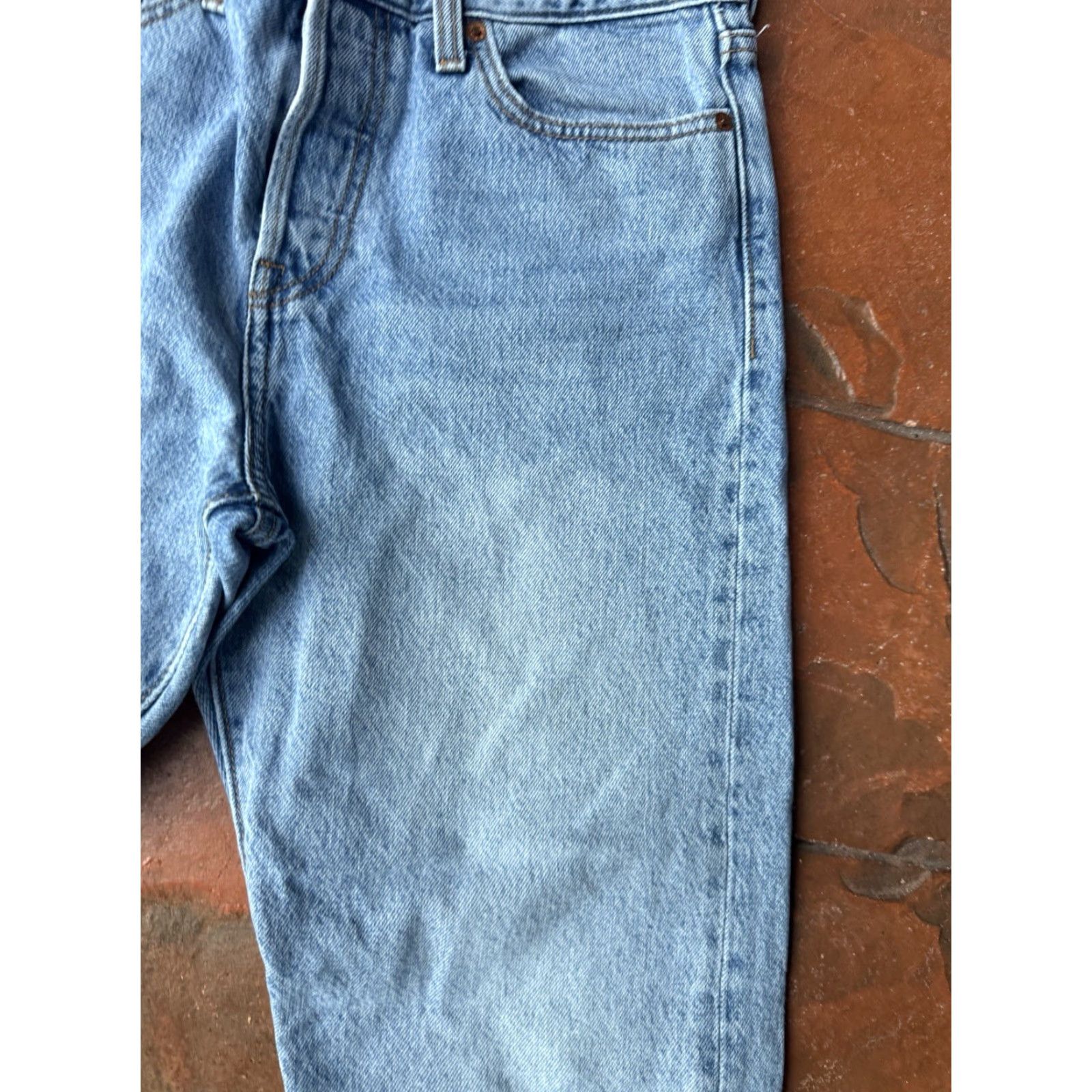 Levi's VINTAGE Levi's Wedgie Jeans Straight Premium Big E Button Fly Light Wash Women’s 28 Size 28" / US 6 / IT 42 - 7 Thumbnail