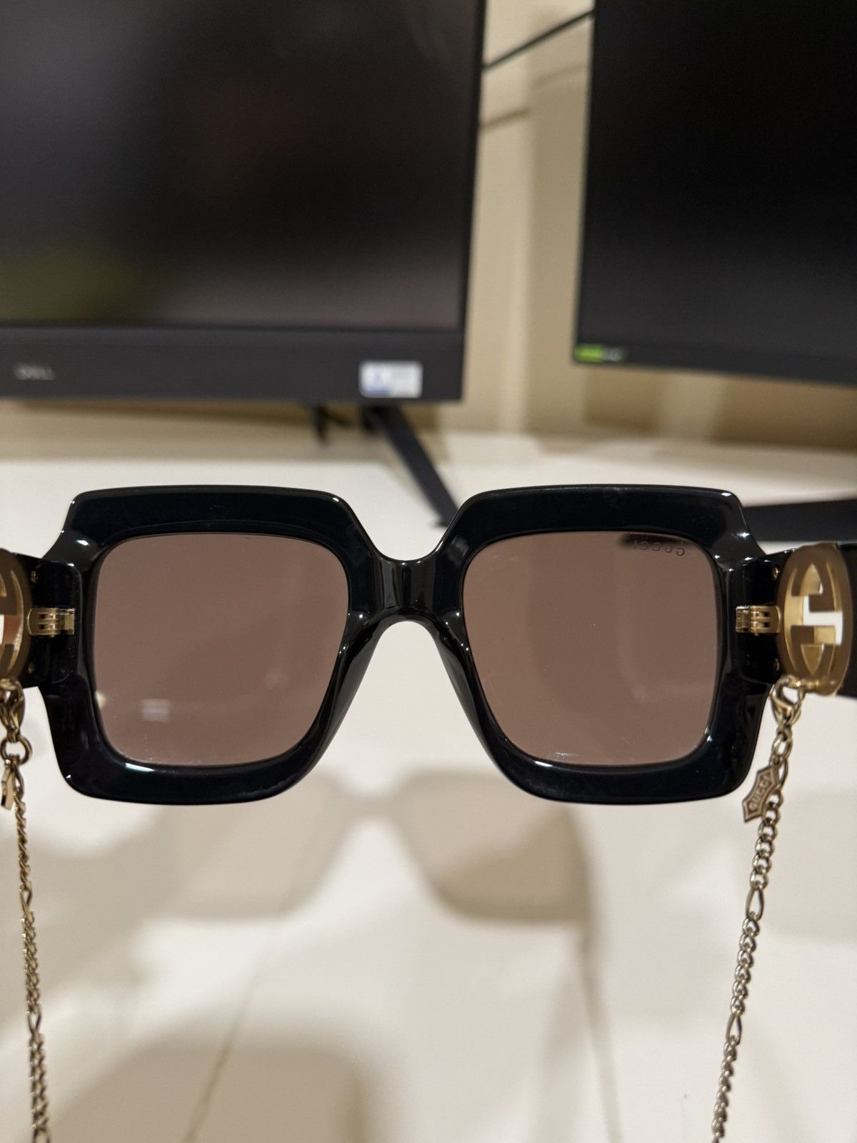Gucci Gucci Chain Sunglasses Size ONE SIZE - 7 Thumbnail