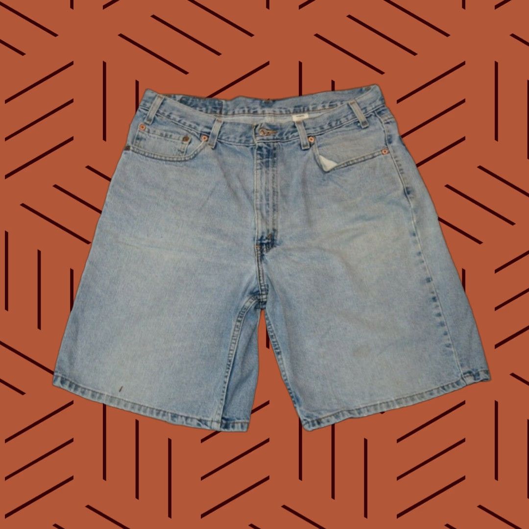 Levi's VINTAGE Levi's 550 Denim Shorts Mens Jeans 36 Light Wash Blue Y2K 2001 90s 00s USA Red Tab Mens Size US 36 / EU 52 - 1 Thumbnail