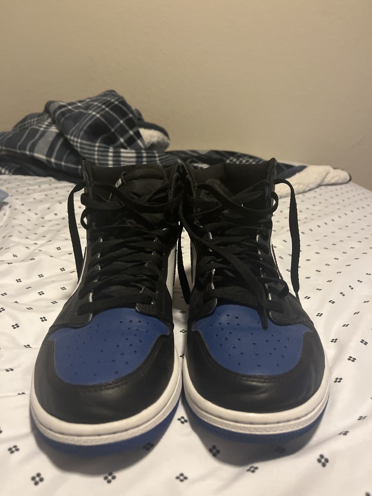Jordan Brand Air jordan 1 royal toe Size US 11 / EU 44 - 1 Thumbnail