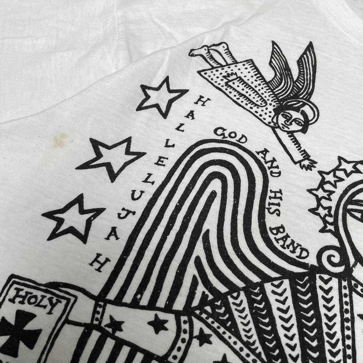 Vintage Vintage God and his band of holy angels Graphic t shirt Size US L / EU 52-54 / 3 - 7 Thumbnail