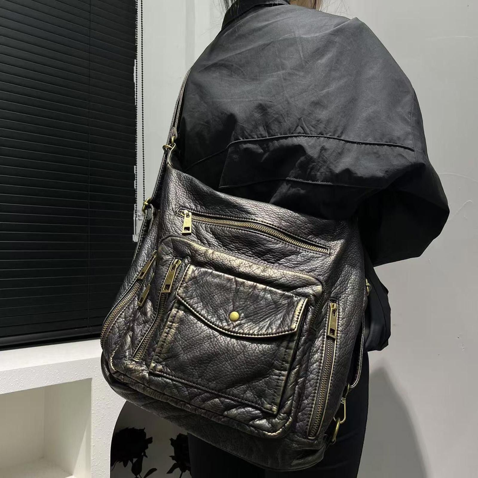 Vintage Black Textured Leather Shoulder Bag with Multiple Pockets Size ONE SIZE - 2 Thumbnail