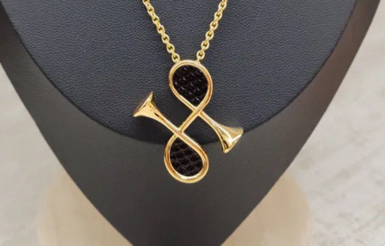 Hermes Near NEW beautiful Hermes Cor H pendant Size ONE SIZE - 1 Thumbnail