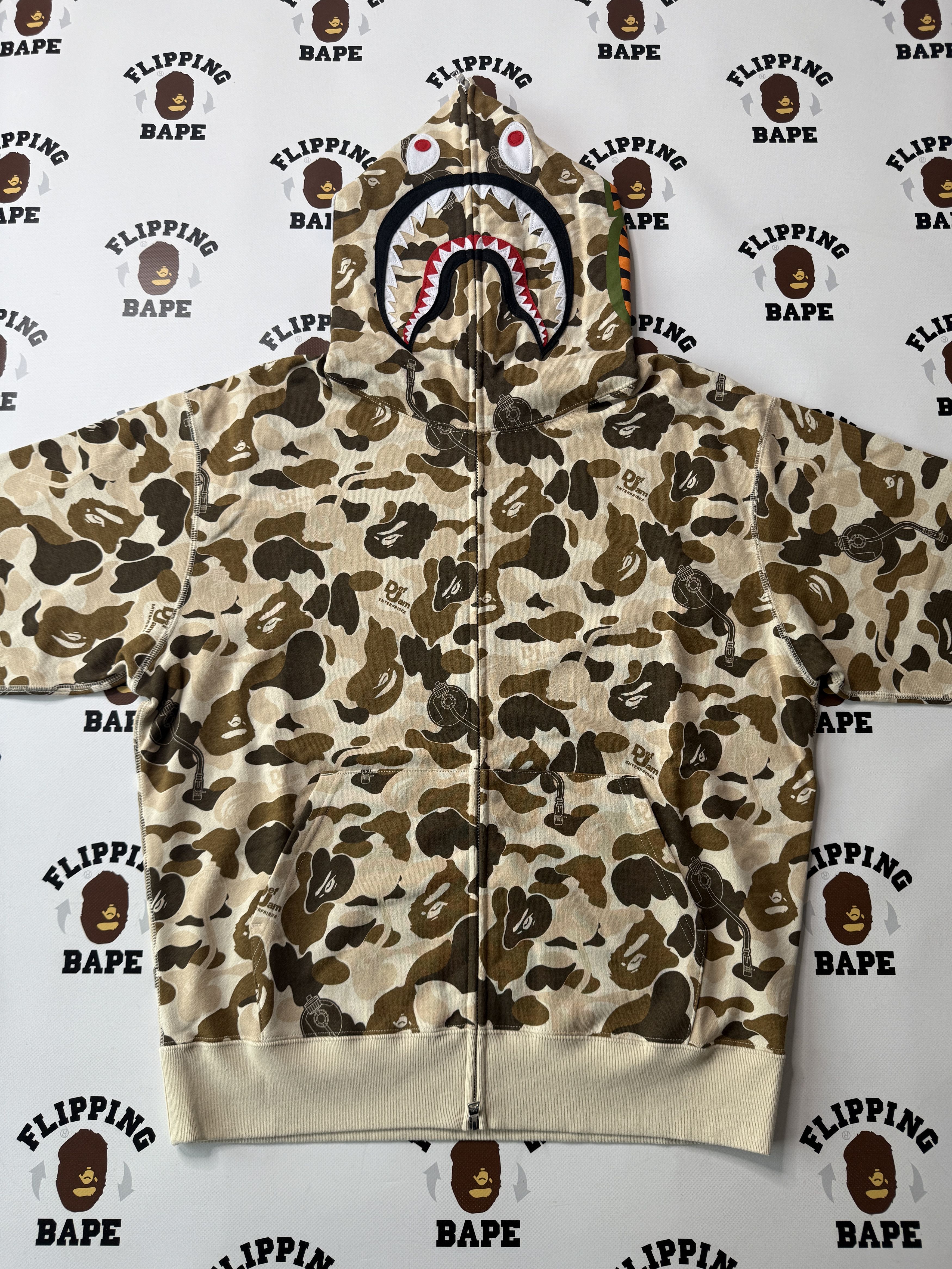 Bape BAPE X DEF JAM CAMO SHARK RELAXED FIT FULL ZIP HOODIE Size US M / EU 48-50 / 2 - 9 Thumbnail