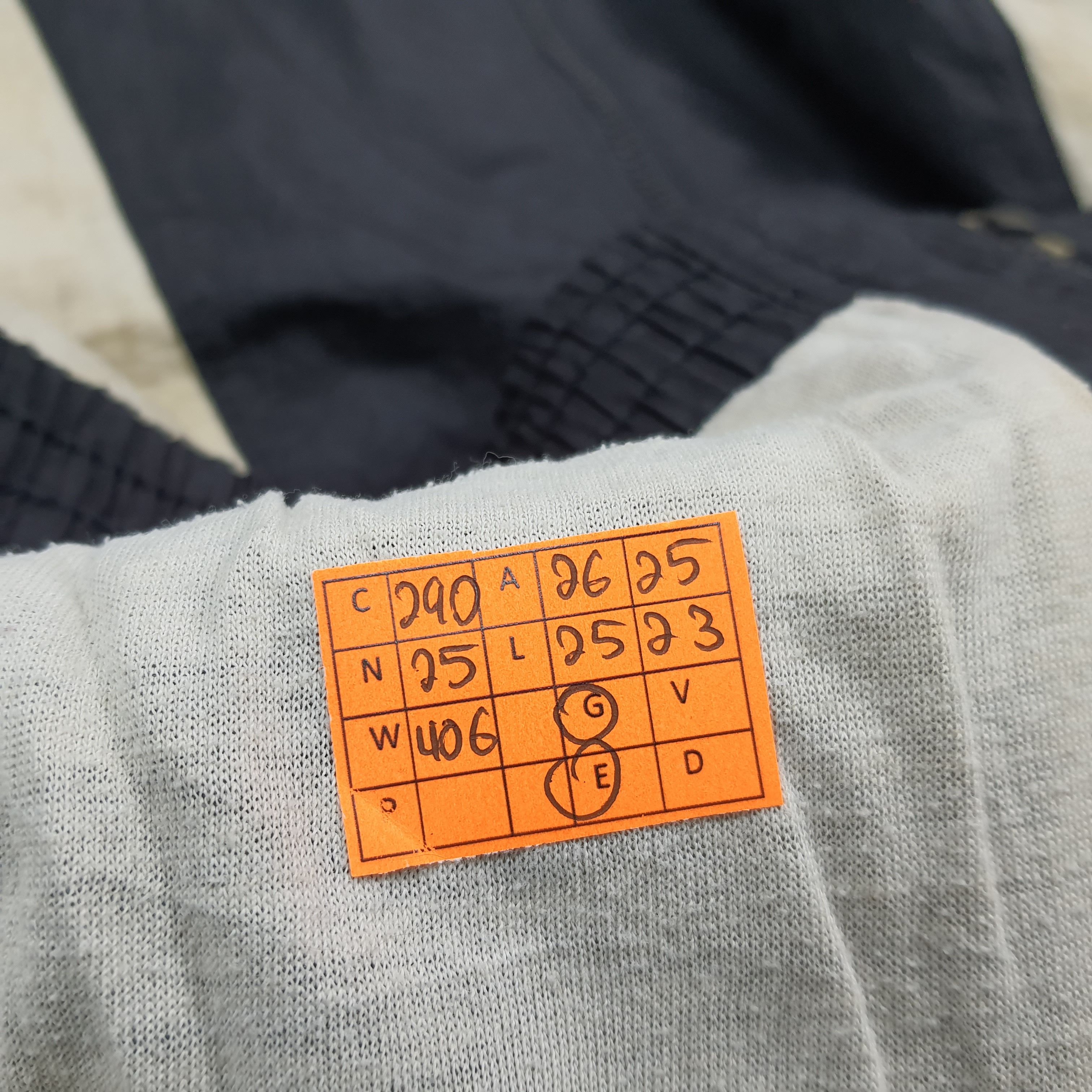 Reebok Vintage 90s Reebok Windbreaker Jacket Oversize C290N25 Size US M / EU 48-50 / 2 - 9 Thumbnail