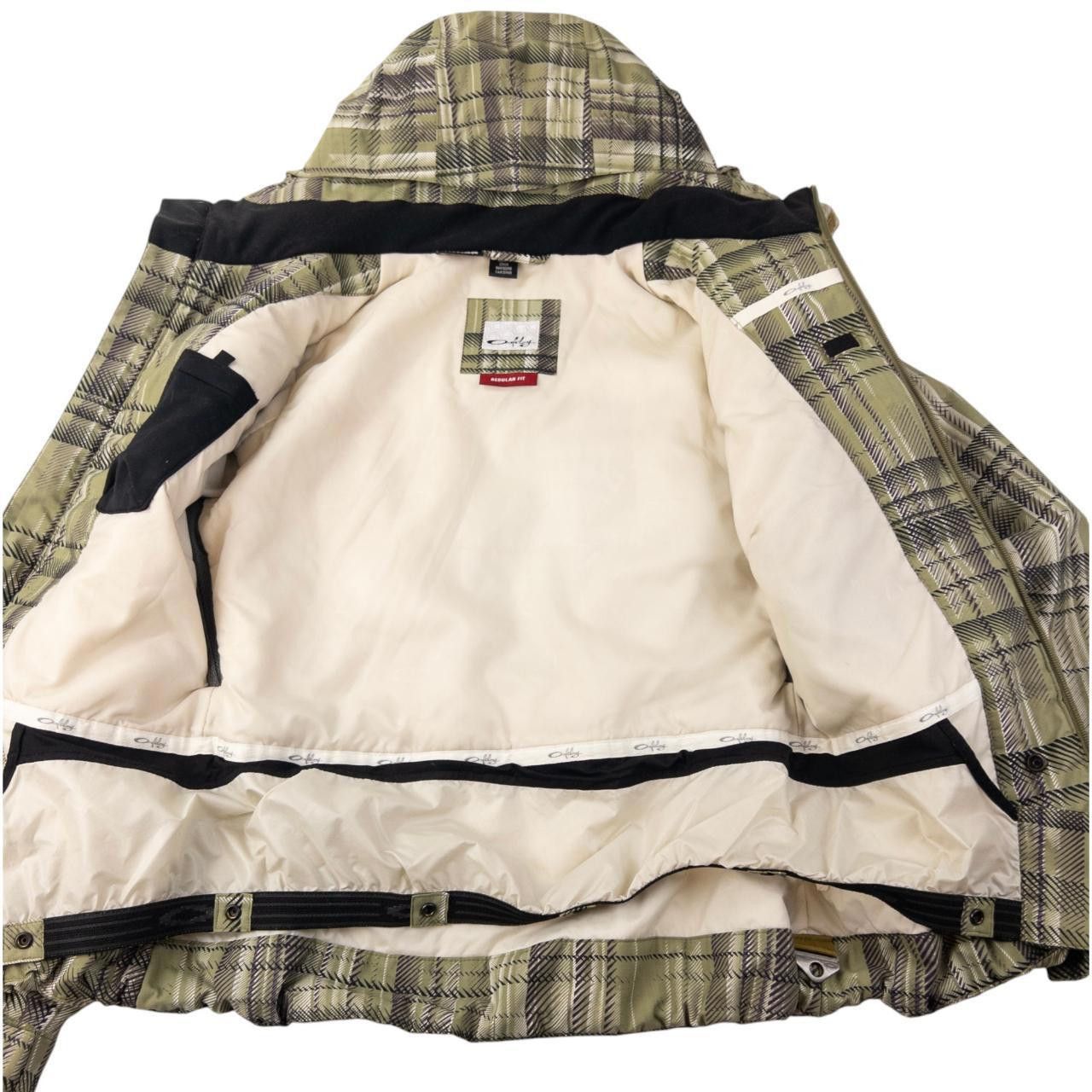 Oakley Vintage Oakley Zip Up Snowboarding Jacket Size S Size US S / EU 44-46 / 1 - 4 Thumbnail