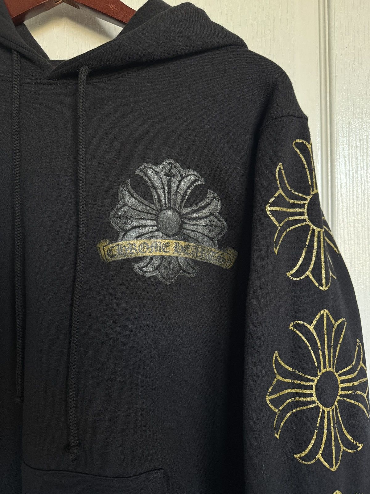 Chrome Hearts Chrome Hearts Gold Horse Shoe Cross Dagger Thermal Hoodie Size US M / EU 48-50 / 2 - 7 Thumbnail
