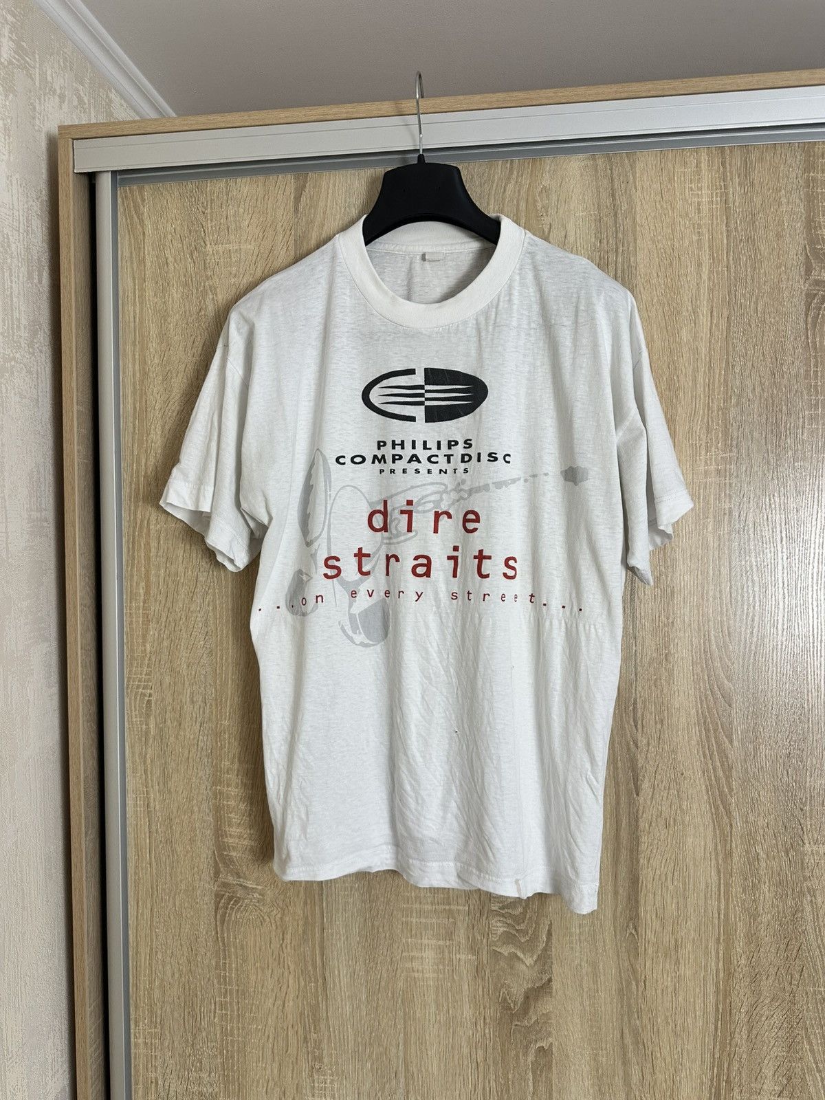 Vintage 🔥 1991 Dire Straits On Every Street Rock Band T Shirt Album Size US L / EU 52-54 / 3 - 1 Thumbnail
