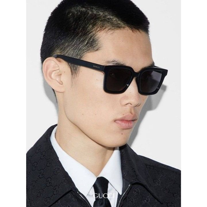 Gucci Gucci GG1582SK 001 Sunglasses Shiny Black Square Frame, Grey Size ONE SIZE - 3 Thumbnail