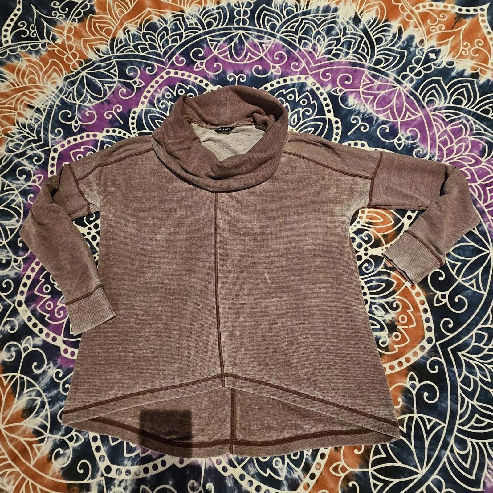 Lucky Brand Lucky Brand Women's Burgundy Sweatshirt Size M / US 6-8 / IT 42-44 - 1 Thumbnail
