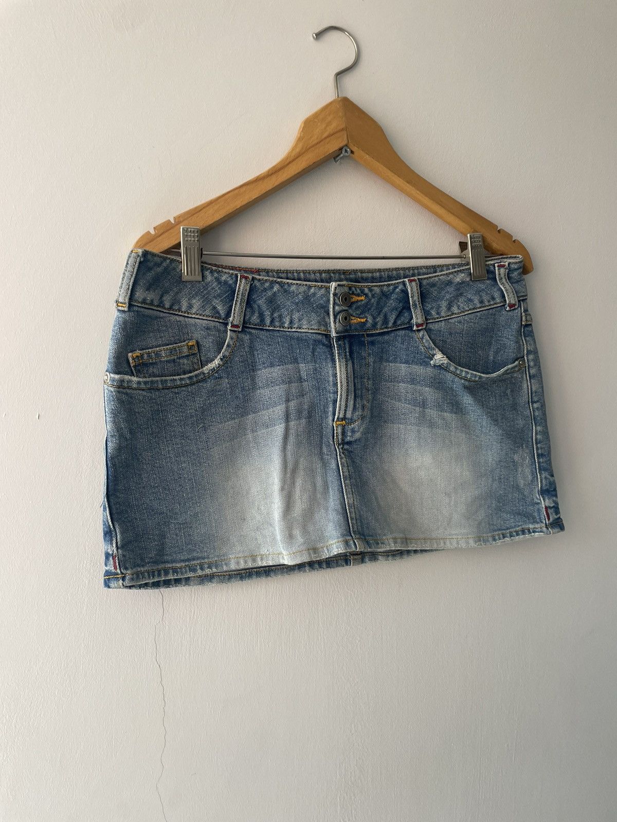 Vintage y2k Fiorucci skirt Size 27" / US 4 / IT 40 - 6 Thumbnail