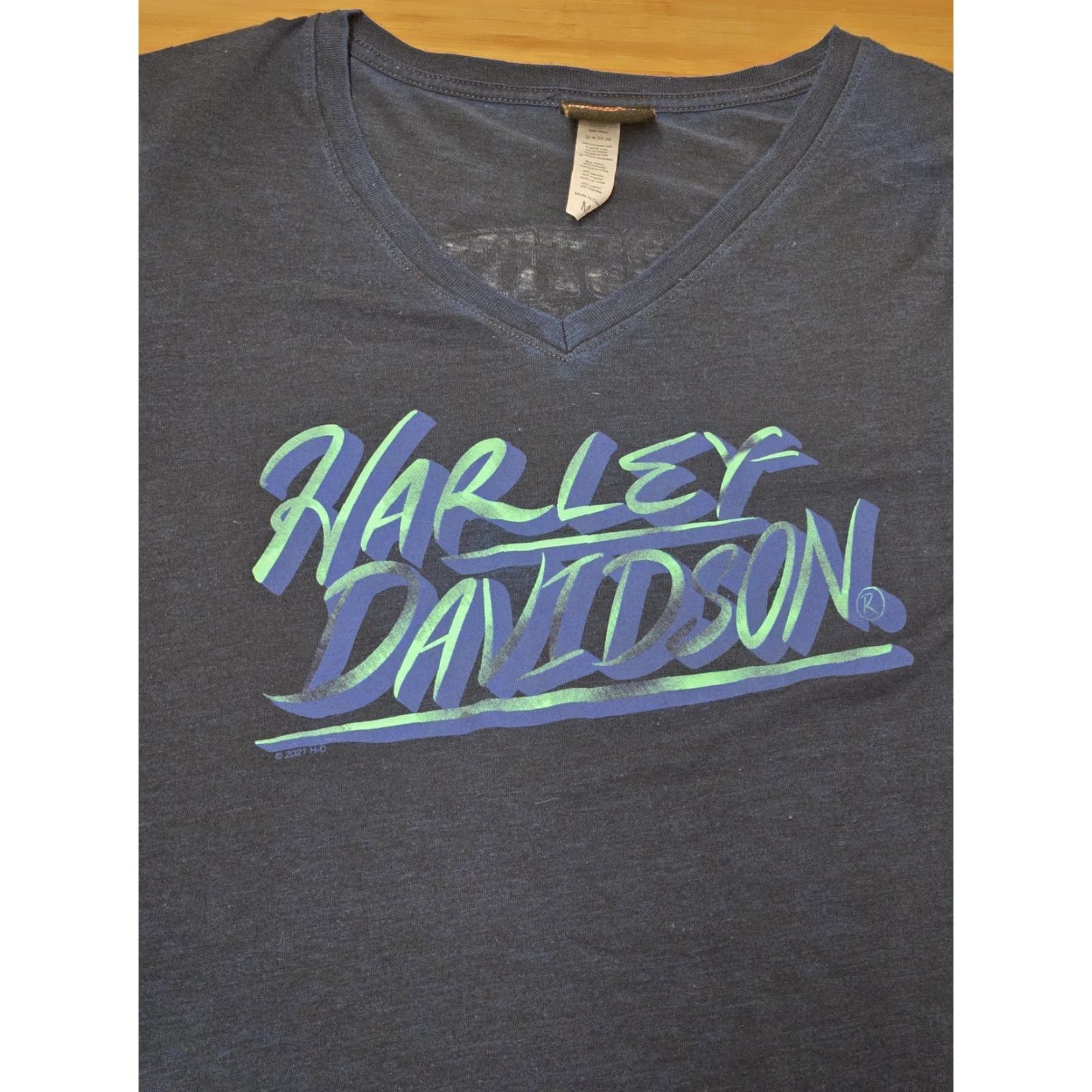 Harley Davidson Harley-Davidson Shirt Womens Medium V-Neck Short Sleeve Blue Superstition Apache Junction Arizona Tee Size M / US 6-8 / IT 42-44 - 2 Thumbnail
