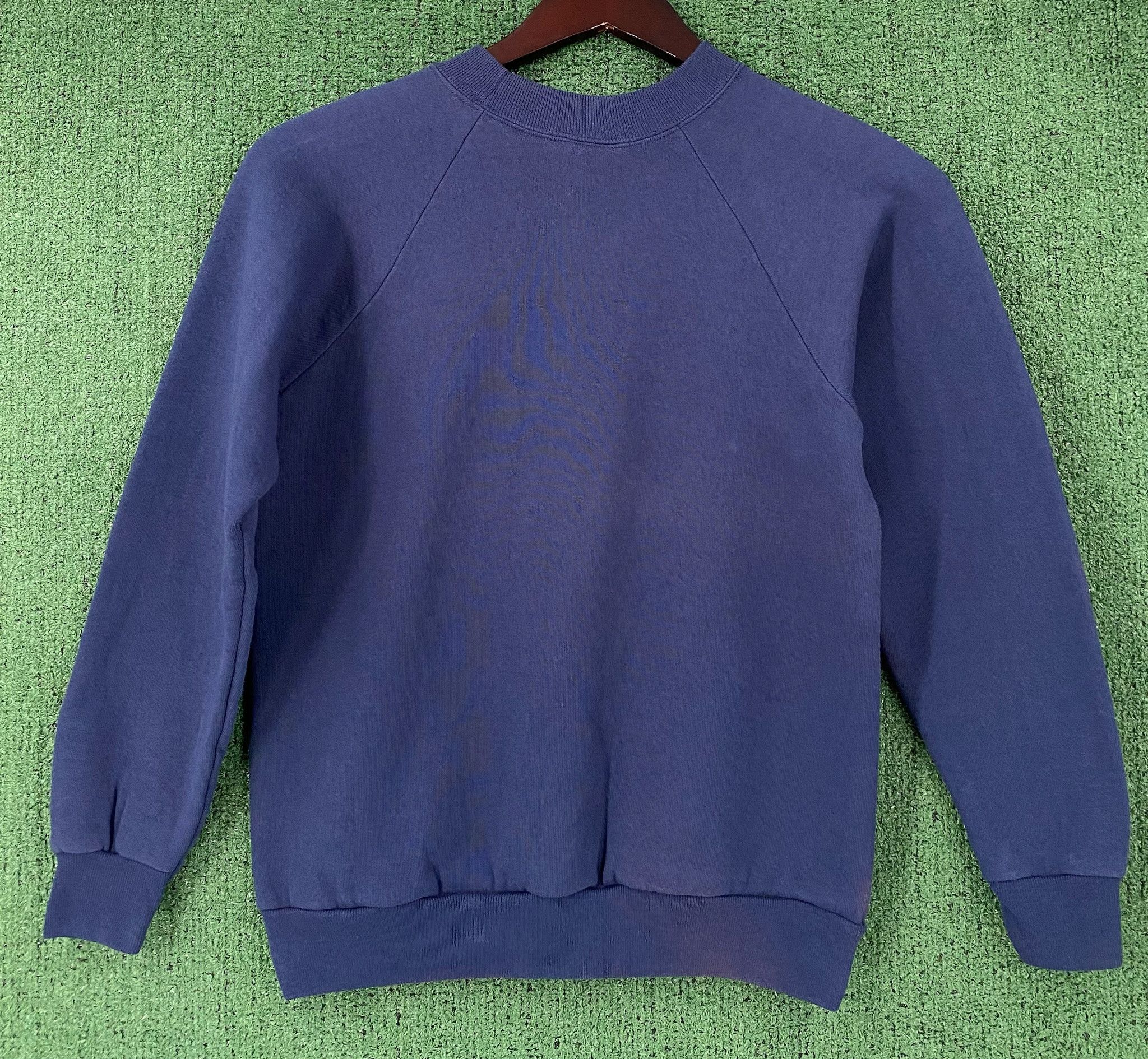 Hanes 90’s Attitude Humor Who Cares Cartoon Navy Sweatshirt Small Size S / US 4 / IT 40 - 7 Thumbnail