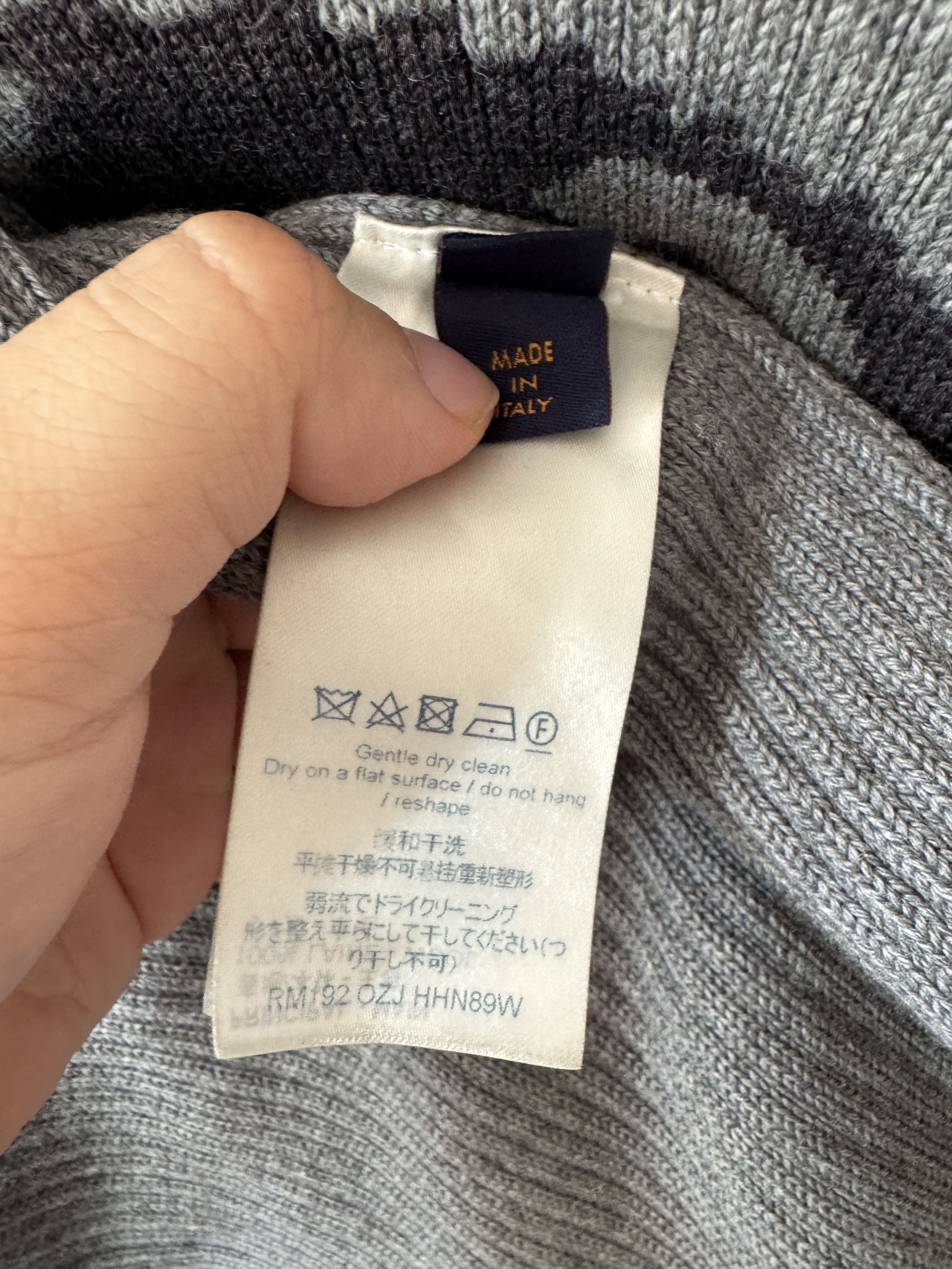 Louis Vuitton Louis Vuitton Wool Logo Back Slogan Embroidery Print Sweater Size US S / EU 44-46 / 1 - 4 Thumbnail