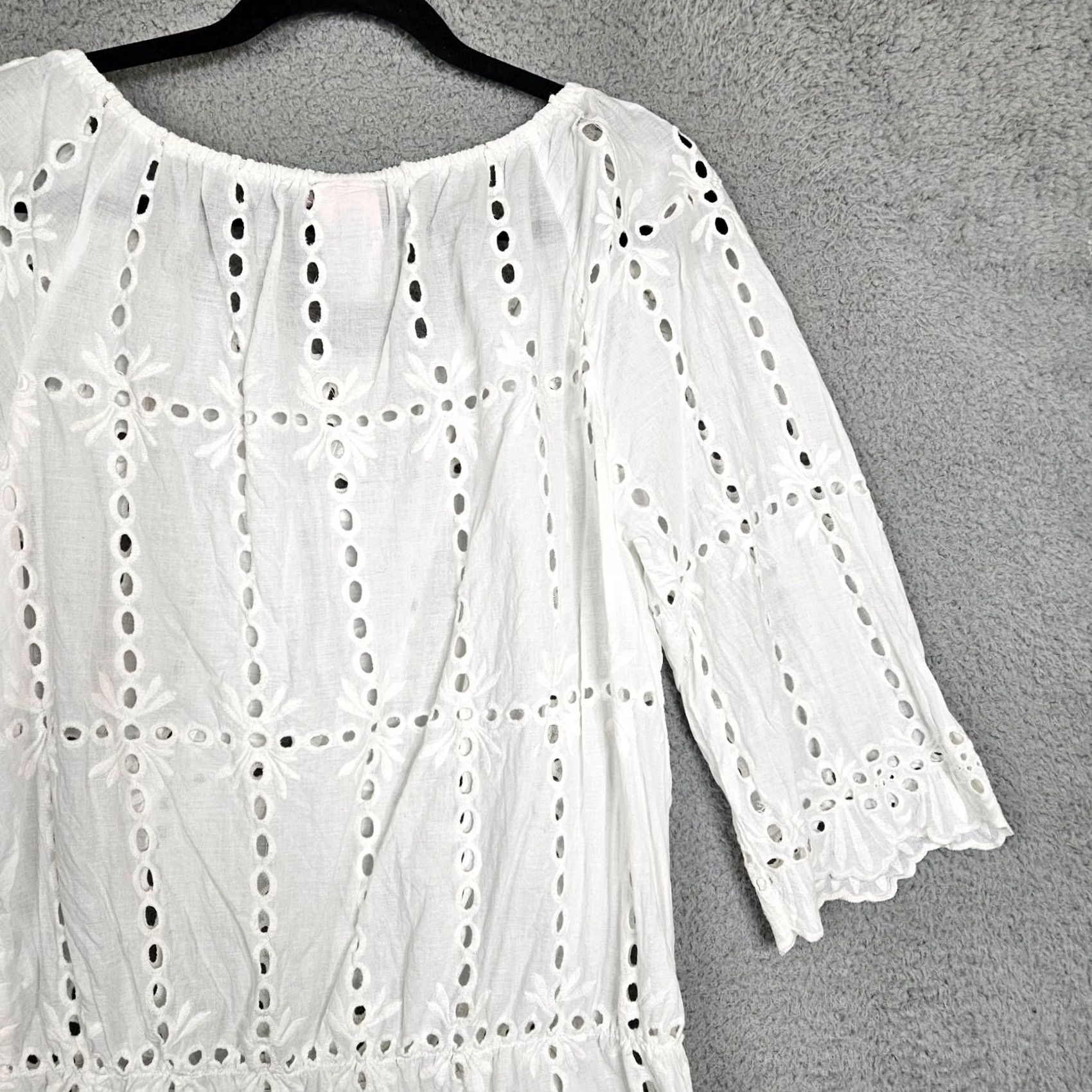 Vintage Rachel Rose Women’s Off the Shoulder White Cut out top L Shirt Adult Regular Short Sleeve Cotton Blend Size L / US 10 / IT 46 - 6 Thumbnail