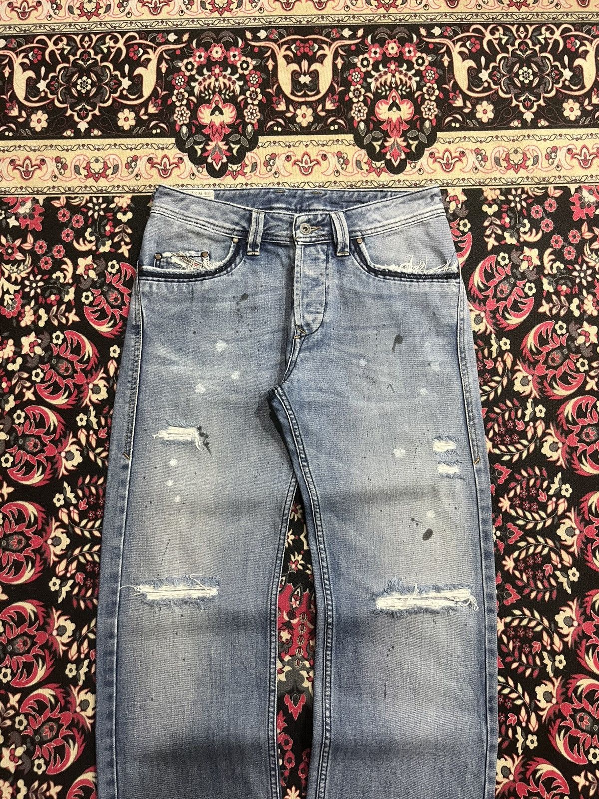 Diesel Vintage Diesel “Busky” Distressed Paint Splat Loose Fit Jean Size US 31 - 3 Thumbnail