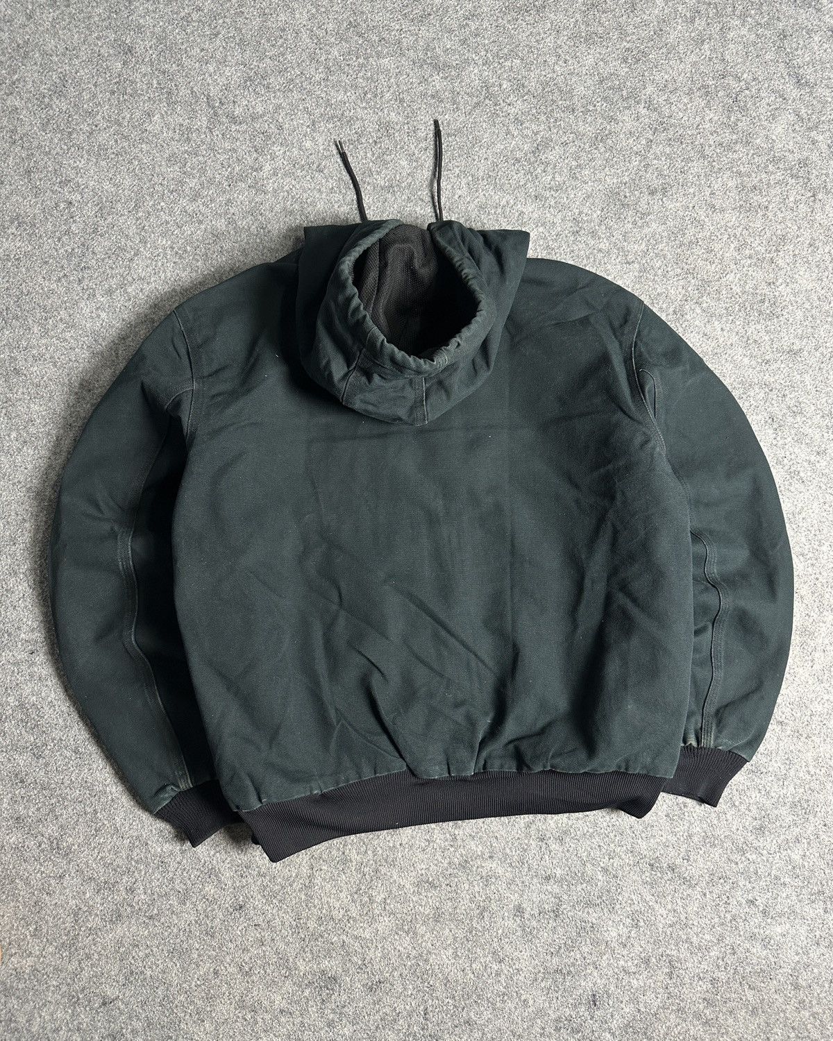 Carhartt Carhartt J131 BLK Active Jacket Black Made in USA boxy fit. Size US XL / EU 56 / 4 - 13 Thumbnail